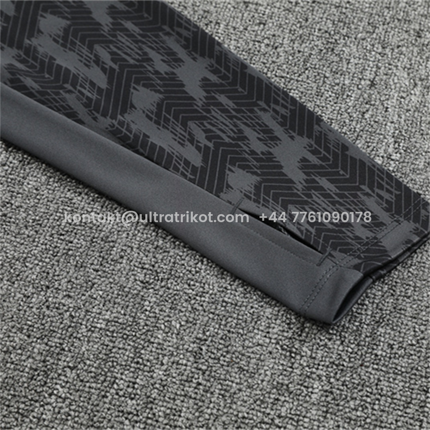 UltraTrikot-Feyenoord 25-26 Long Sleeve Training Set - Dark Gray Top & Dark Gray Pants