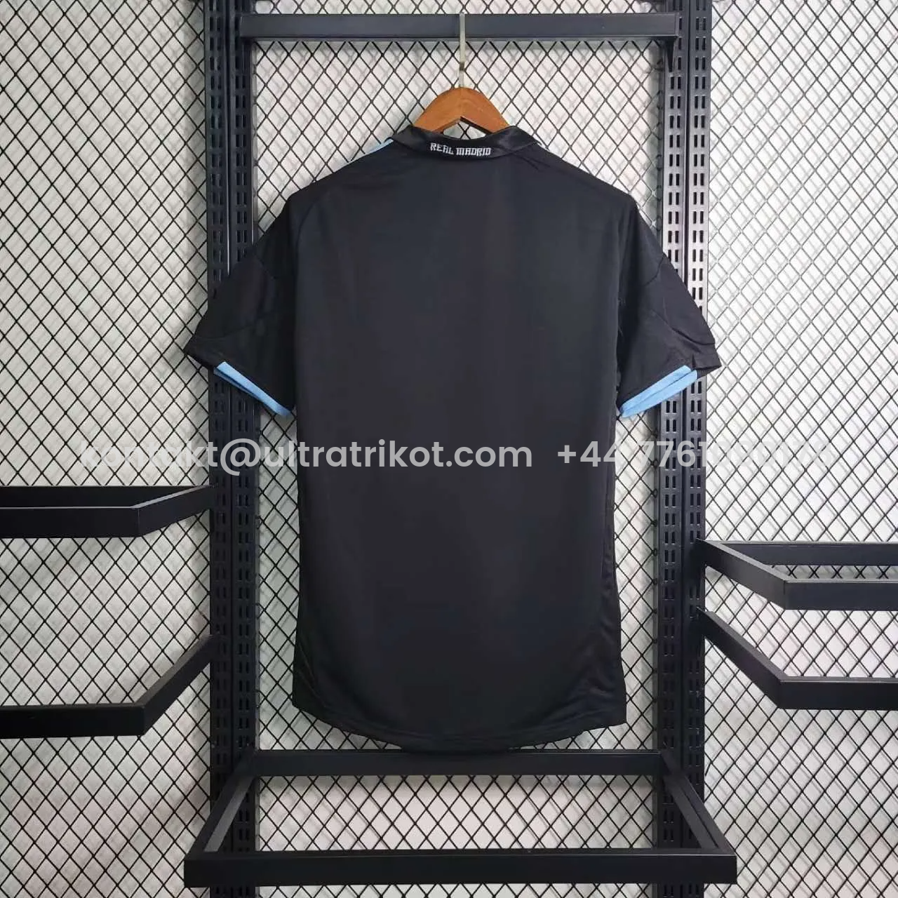 UltraTrikot-Retro Real Madrid 09-10 Away Stadium Jersey