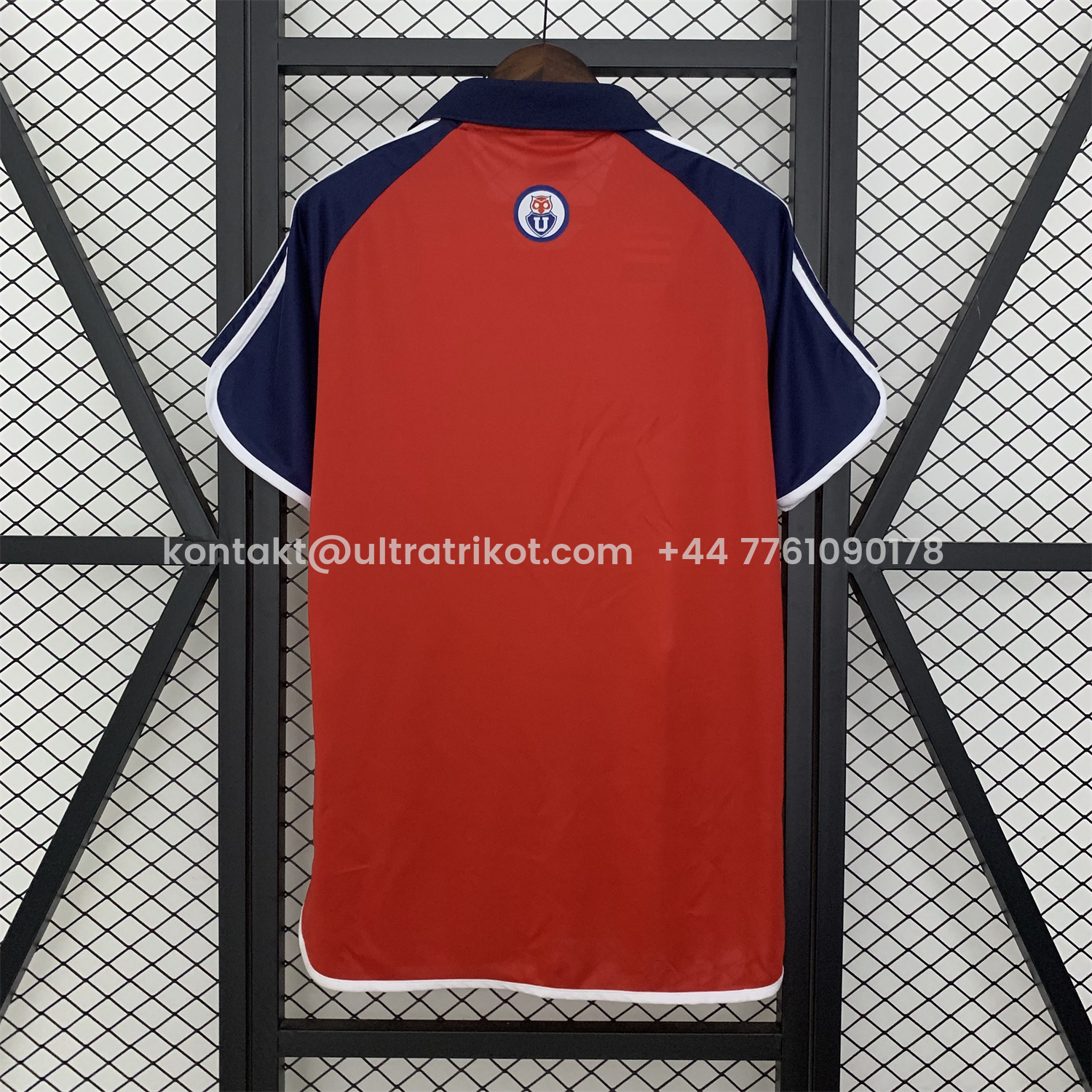 UltraTrikot-Retro Universidad De Chile 2001-02 Away Jersey