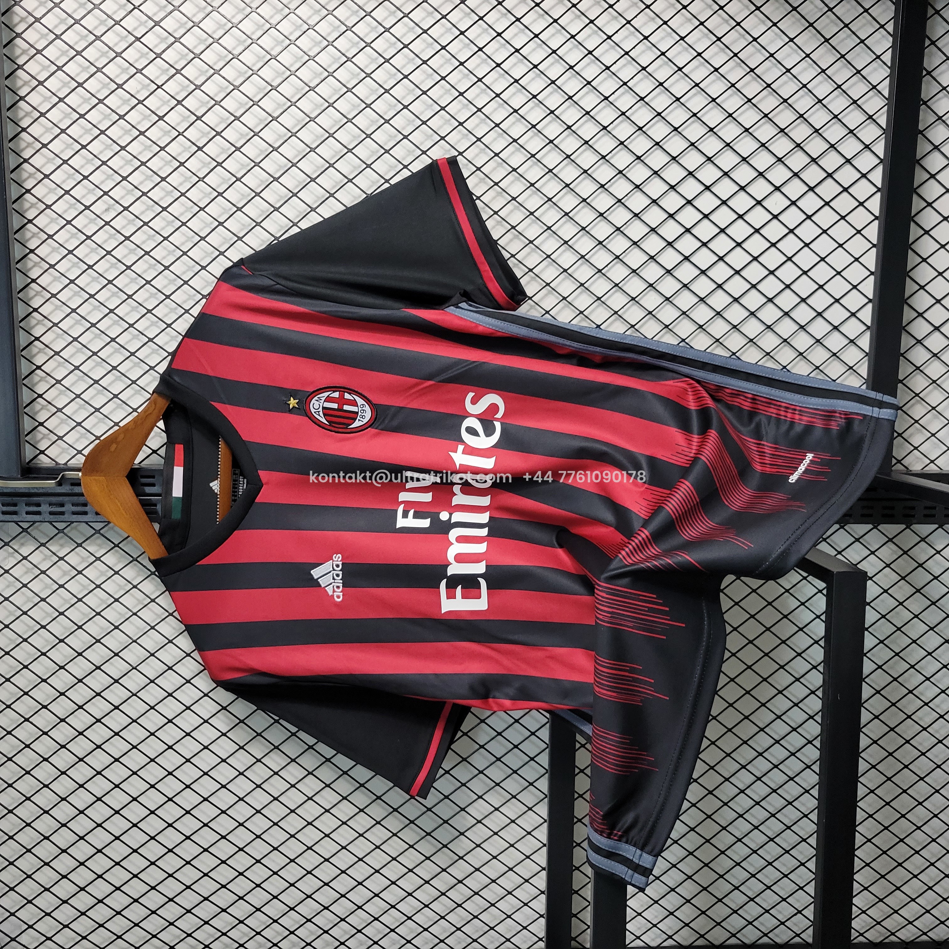 UltraTrikot-Retro AC Milan 2016-17 Home Stadium Jersey