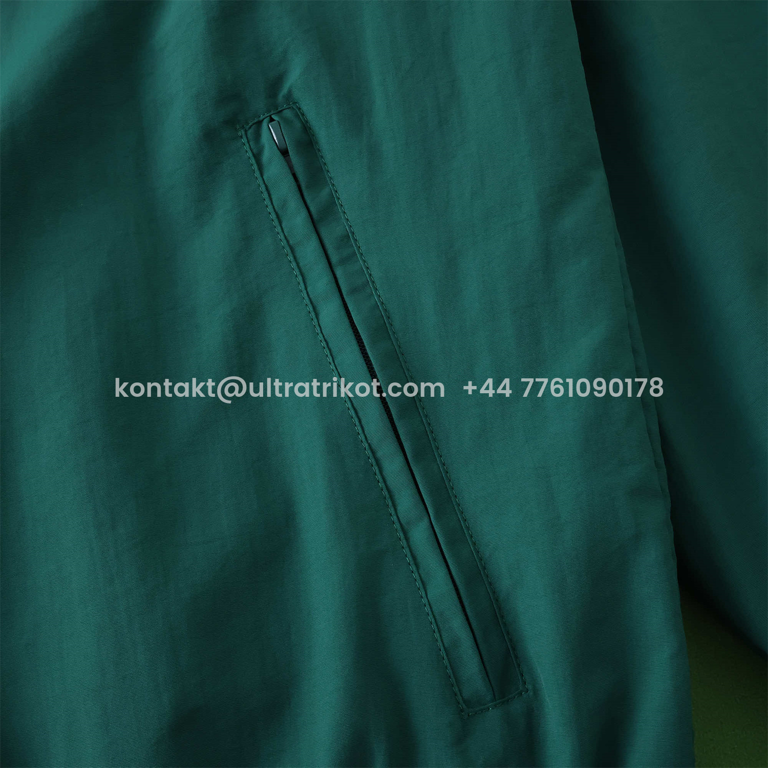 UltraTrikot-Norwich City 1992-94 Retro Style Double Sided Reversible Windbreaker - Green & Yellow