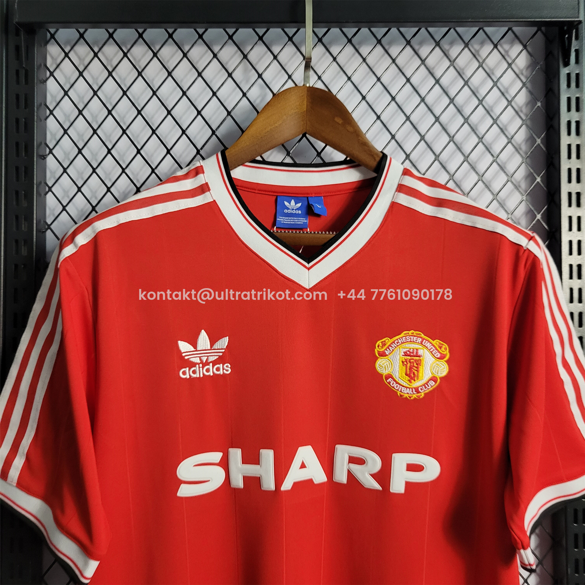 UltraTrikot-Retro Manchester United 83-84 Home Stadium Jersey