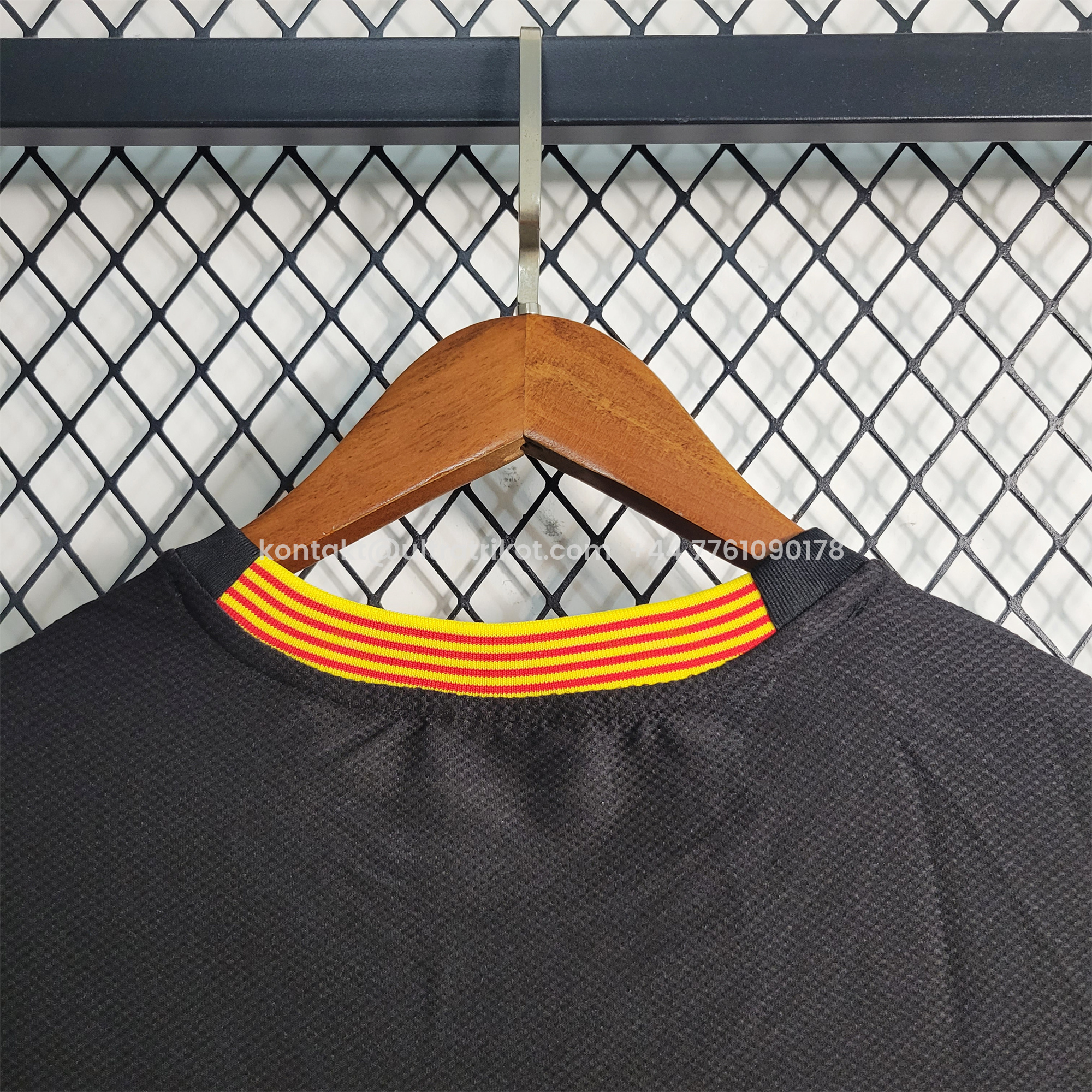 UltraTrikot-Retro Barcelona 13-14 Third Jersey