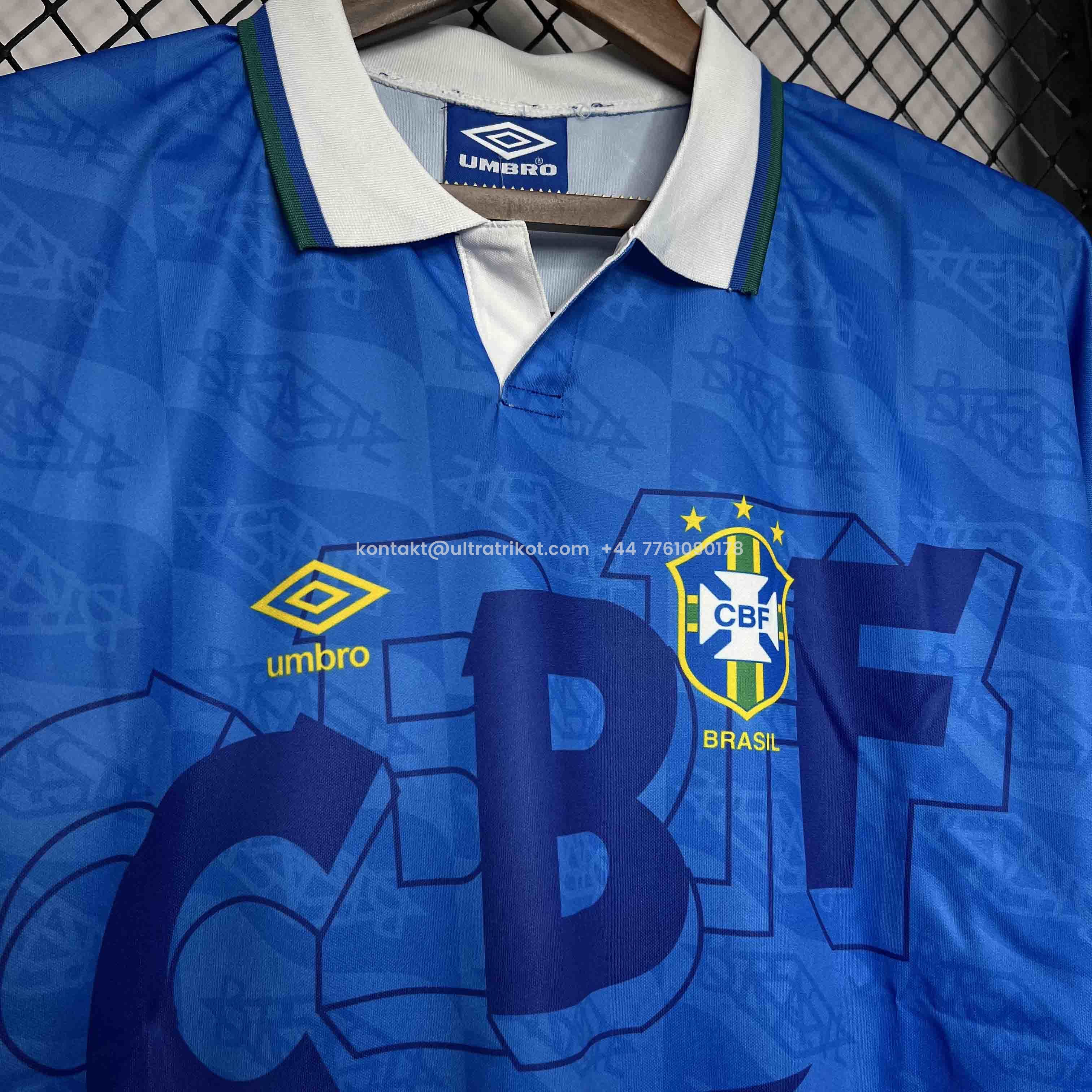 UltraTrikot-Retro Brazil 1991-93 Away Jersey