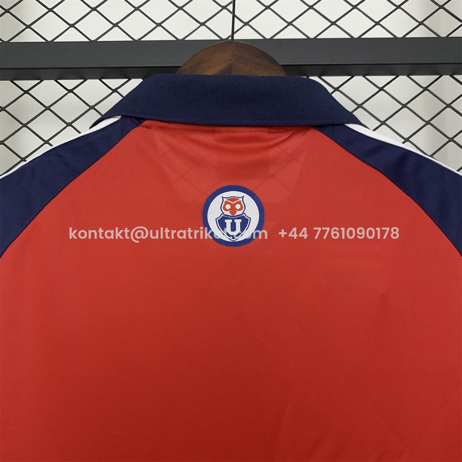 UltraTrikot-Retro Universidad De Chile 2001-02 Away Jersey
