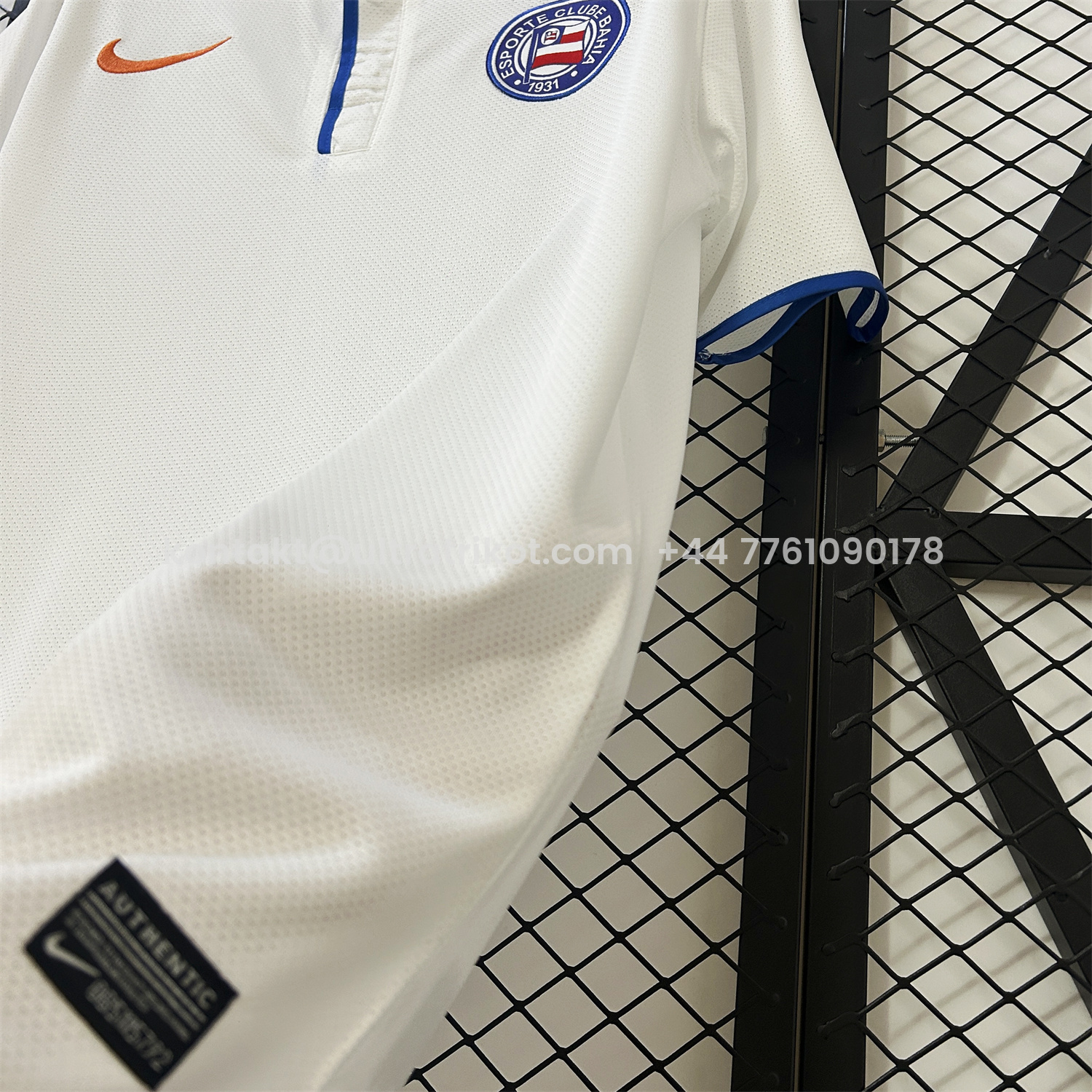 UltraTrikot-Retro Bahia 2013-14 Home Unsponsored Jersey