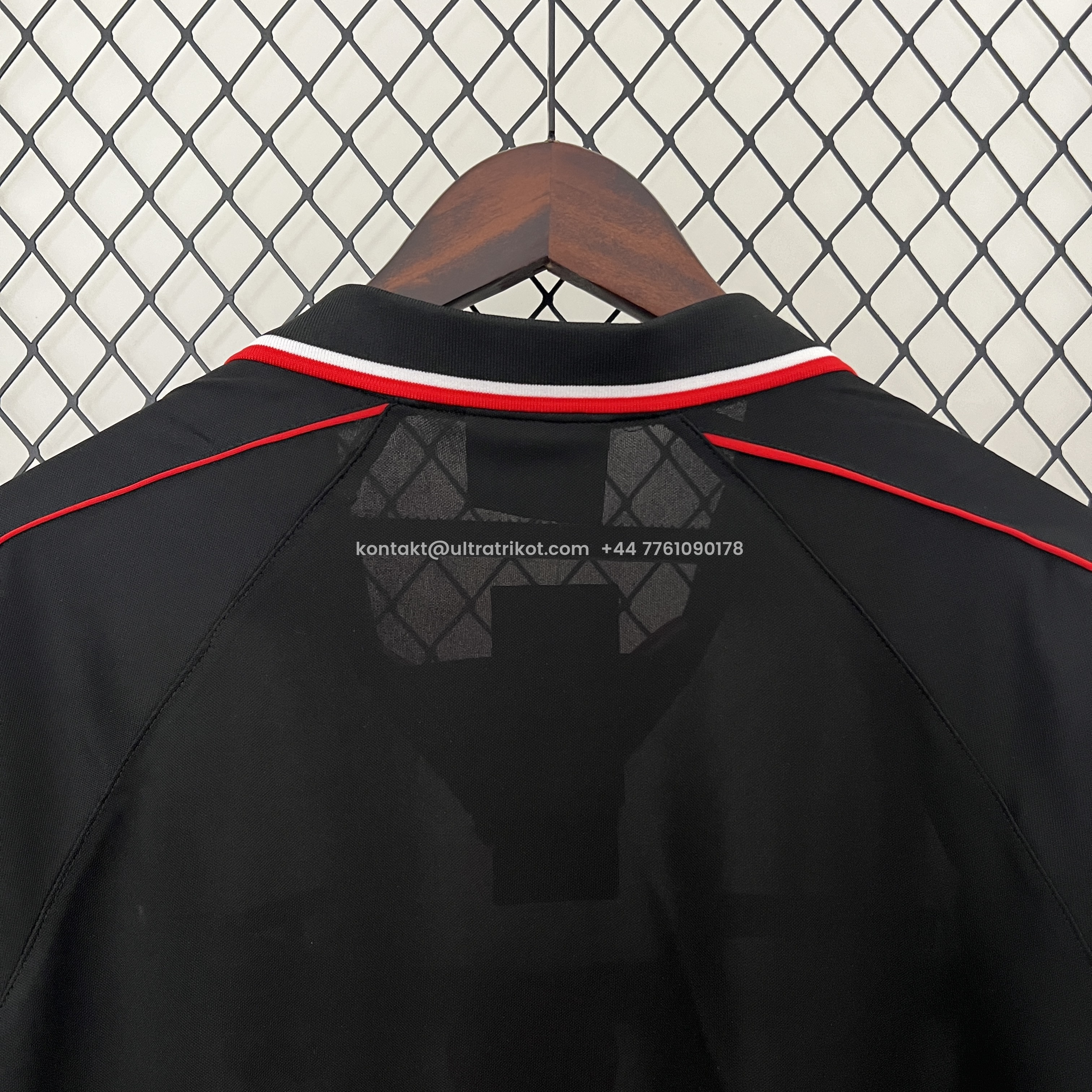 UltraTrikot-Retro Ajax 1998-99 Away Jersey