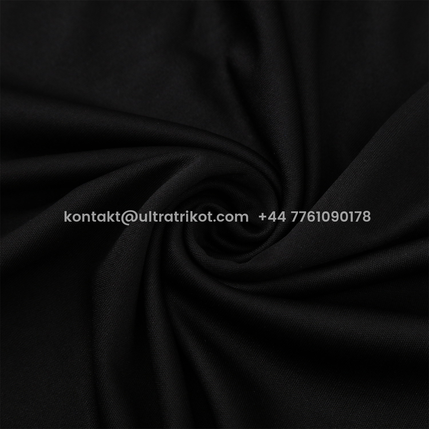 UltraTrikot-Manchester United 25-26 Vest Training Set - Black And Light Grey Vest & Black Shorts