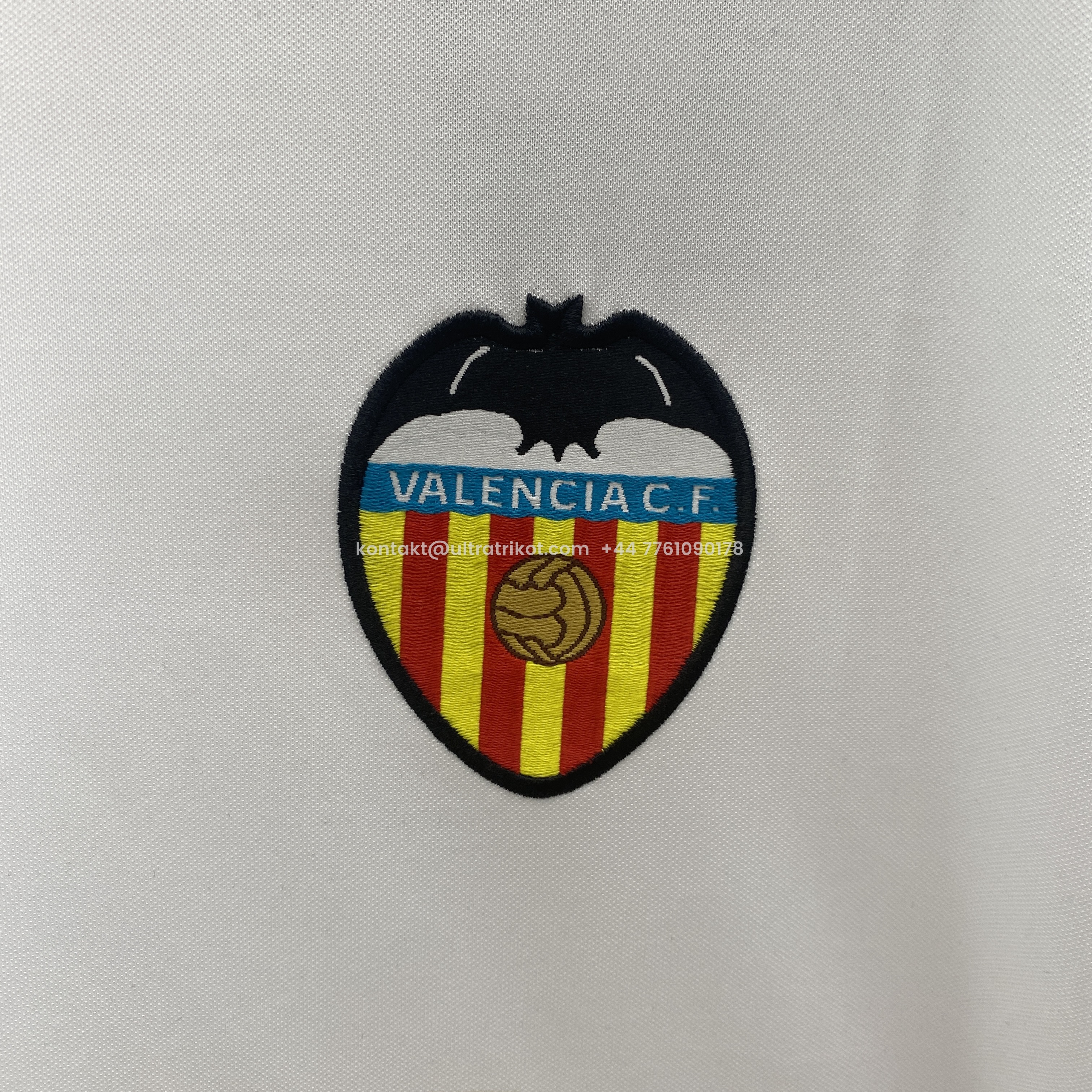 UltraTrikot-Retro Valencia 1999-00 Home Jersey