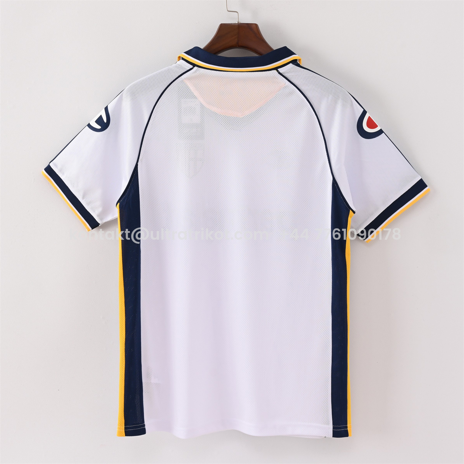 UltraTrikot-Retro Parma 2003-04 Away Jersey - Fans Version