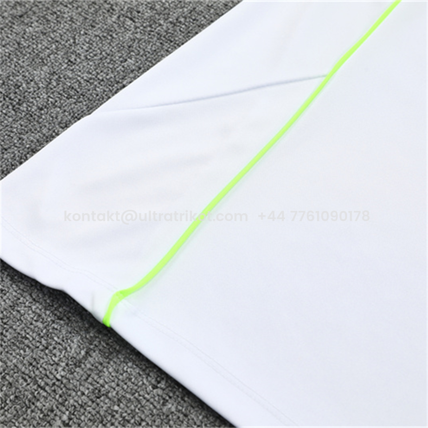 UltraTrikot-Real Madrid 25-26 Long Sleeve Training Set - Green Line White Top and Blue Pants