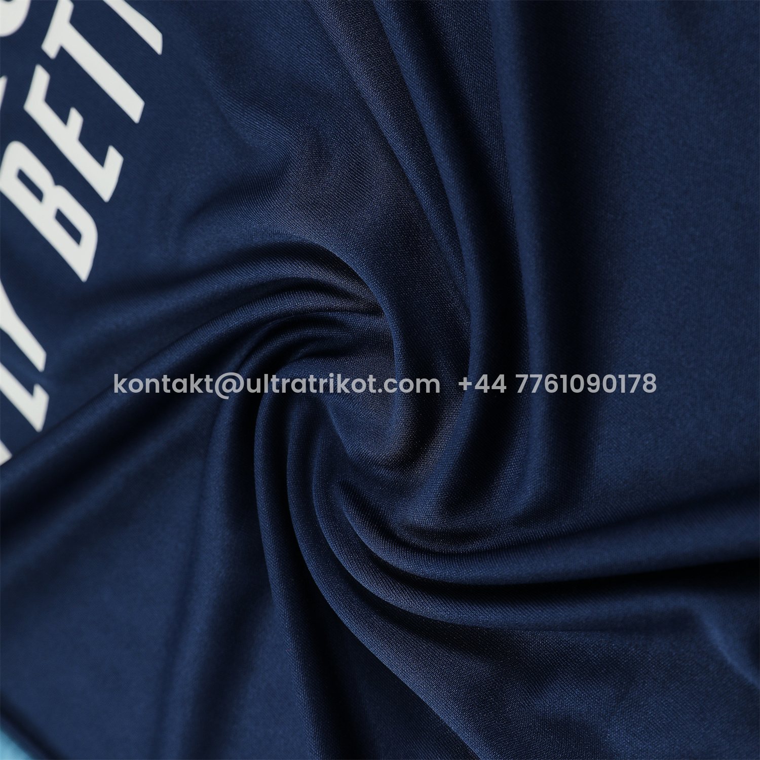 UltraTrikot-Arsenal 25-26 Short-Sleeve Training Set - Deep Blue Top & Shorts