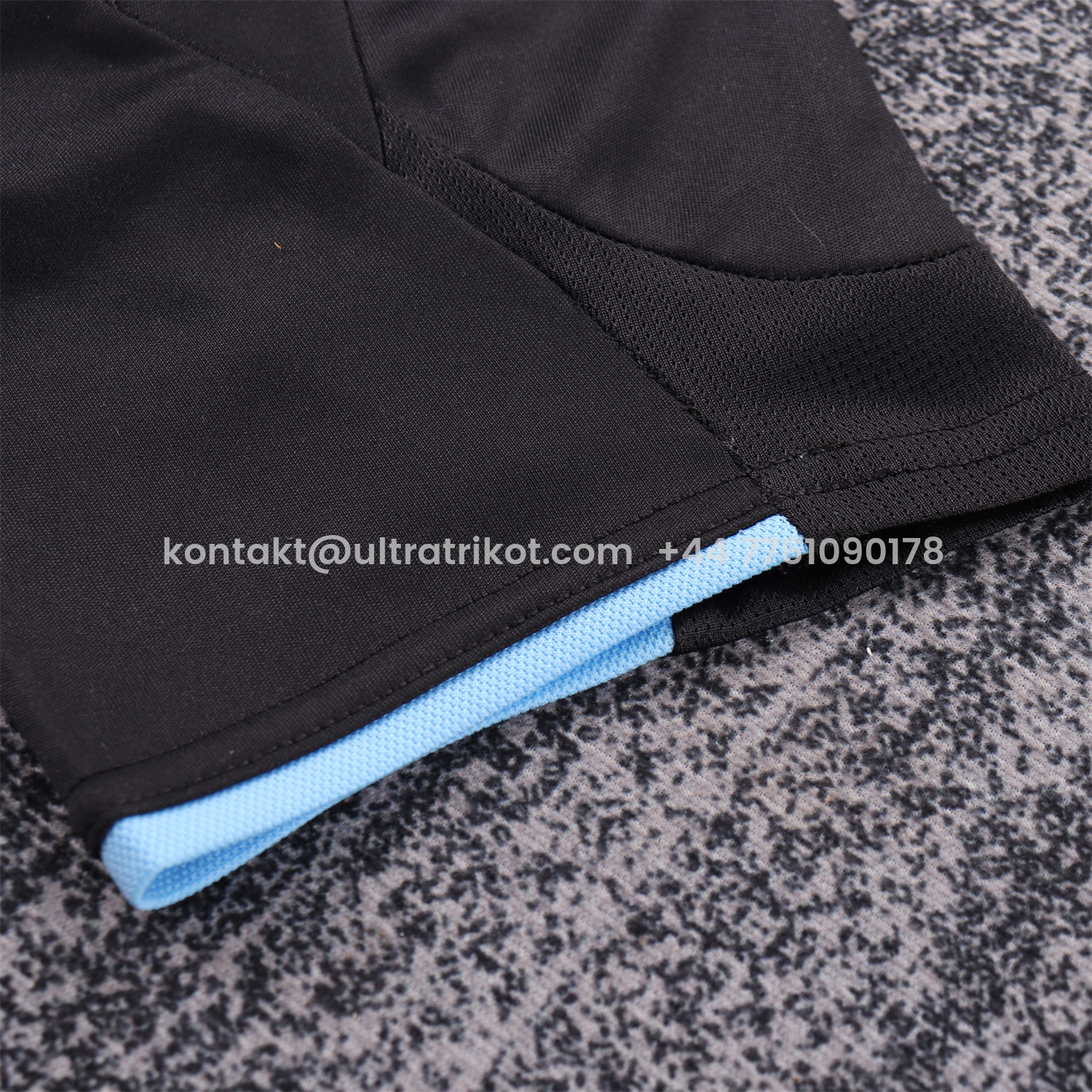 UltraTrikot-Retro Real Madrid 2009-10 Away Kids Kit