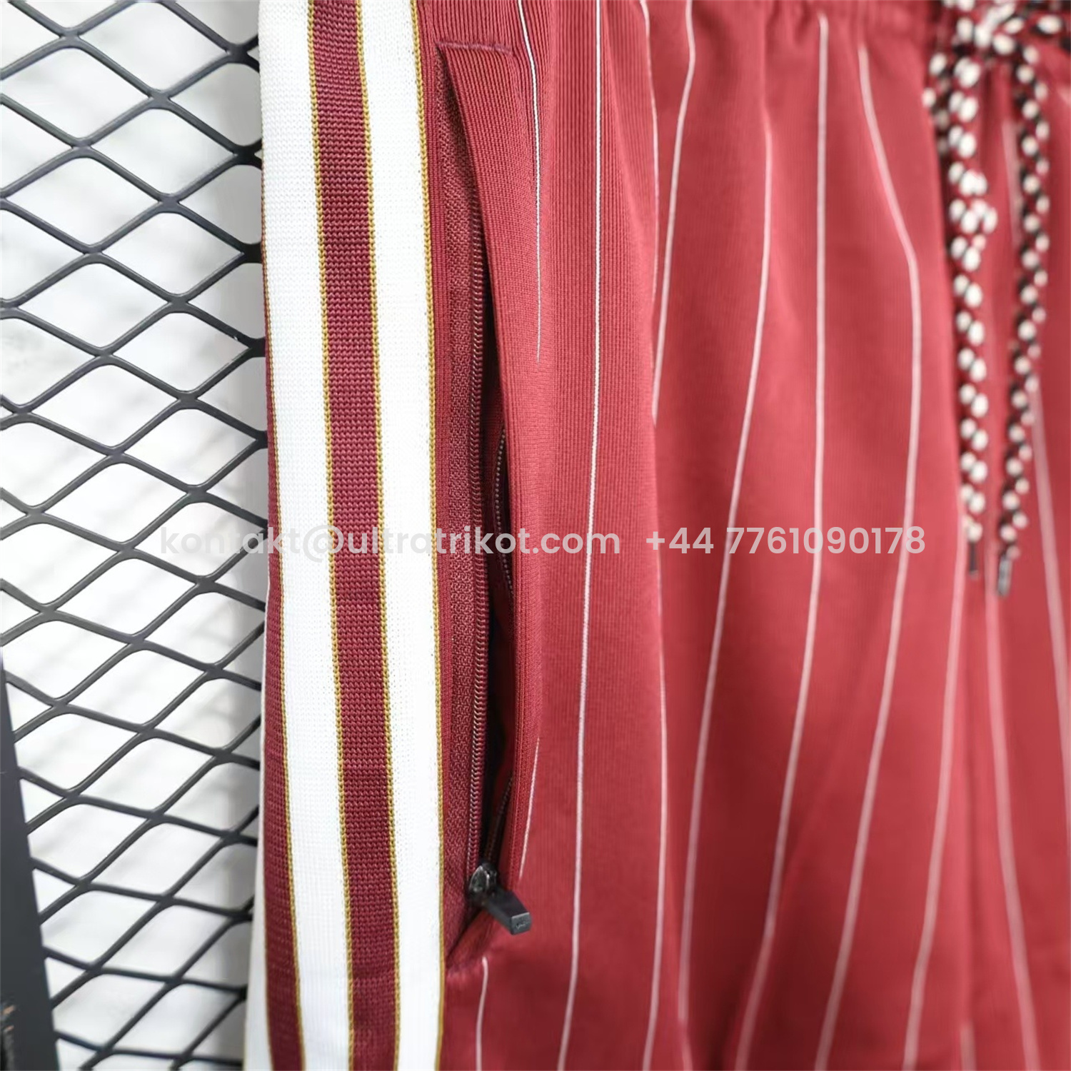 UltraTrikot-Arsenal 25-26 Trefoil Red Travel Shorts - Player Version