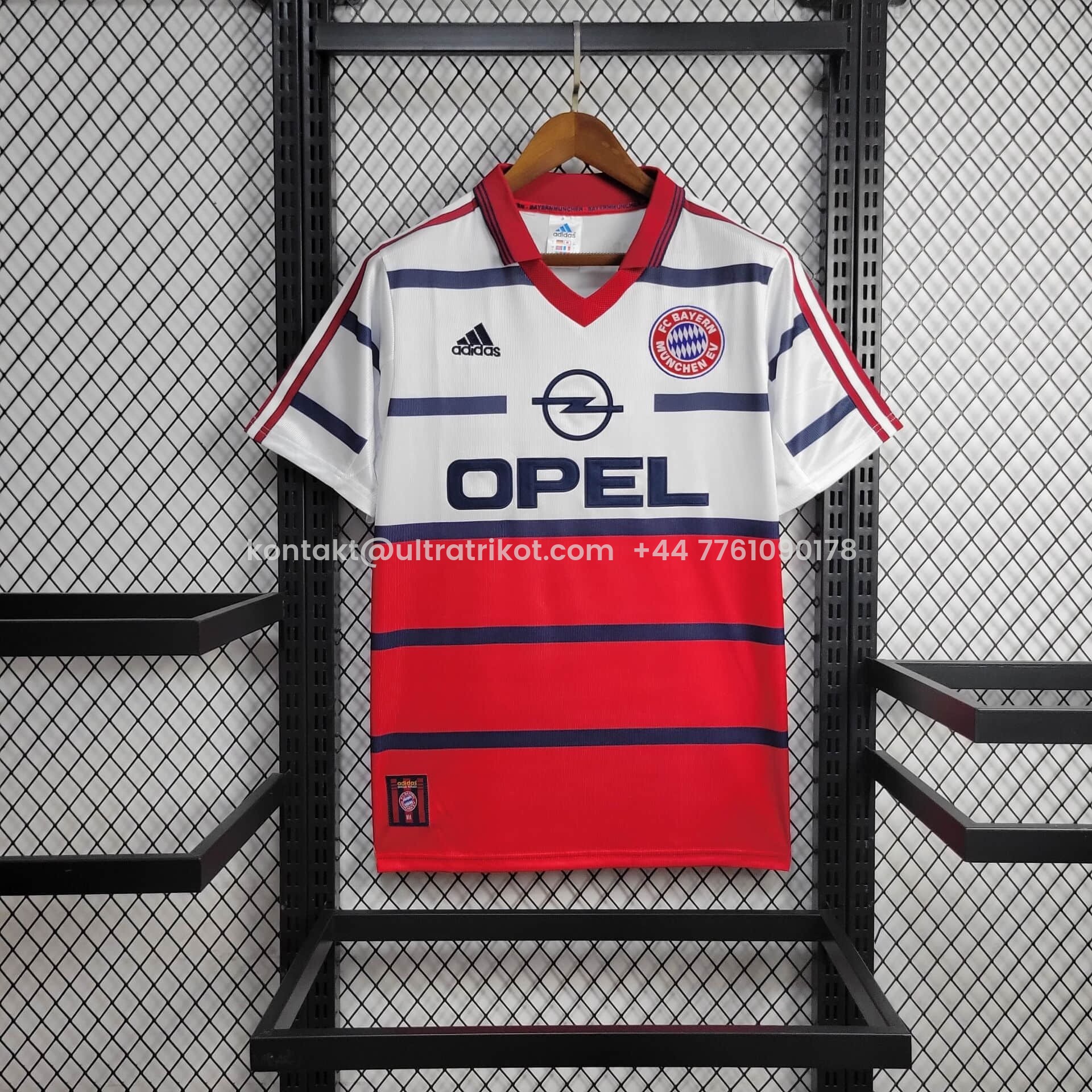 UltraTrikot-Retro Bayern Munich 1998-00 Away Jersey