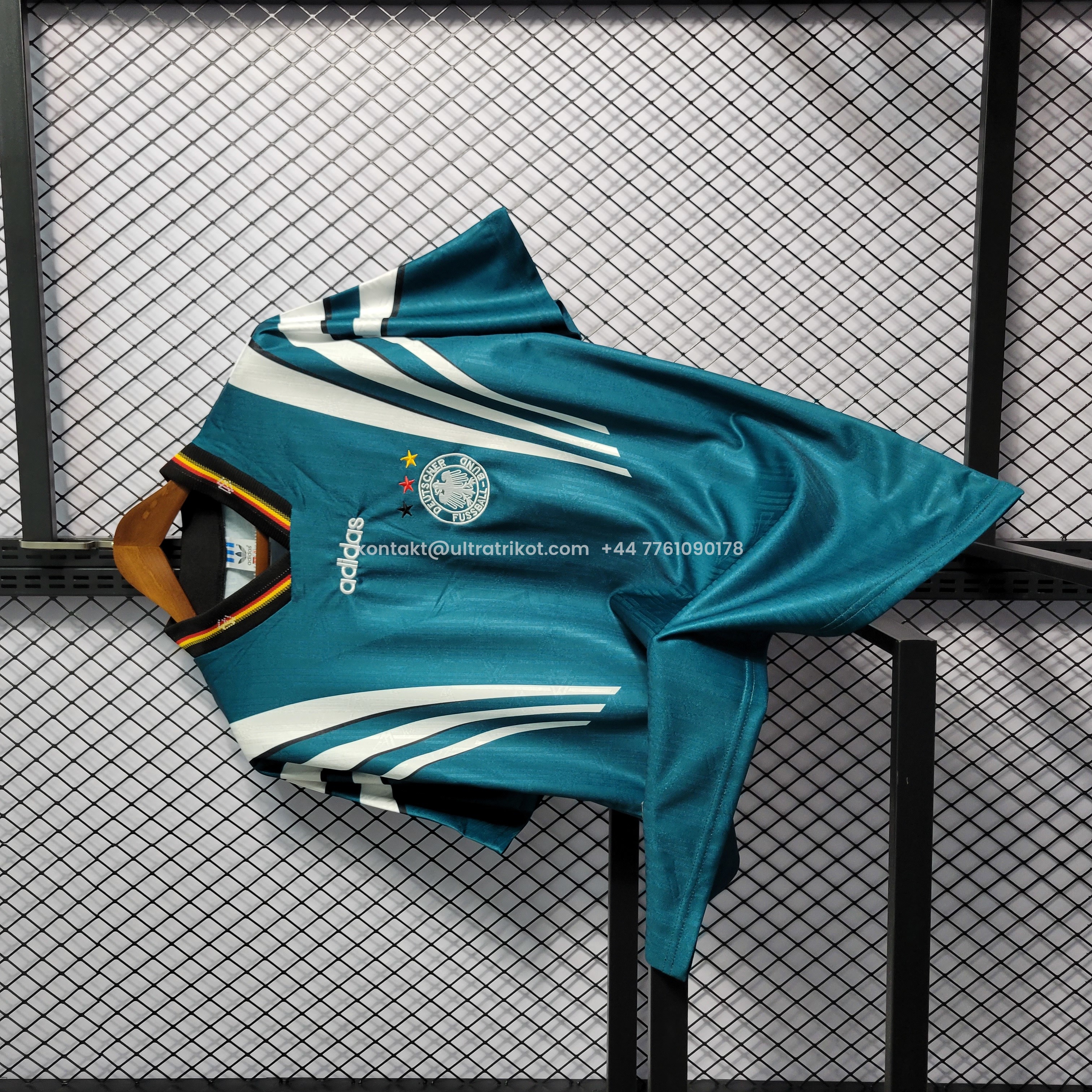 UltraTrikot-Retro Germany 1996 Away Stadium Jersey