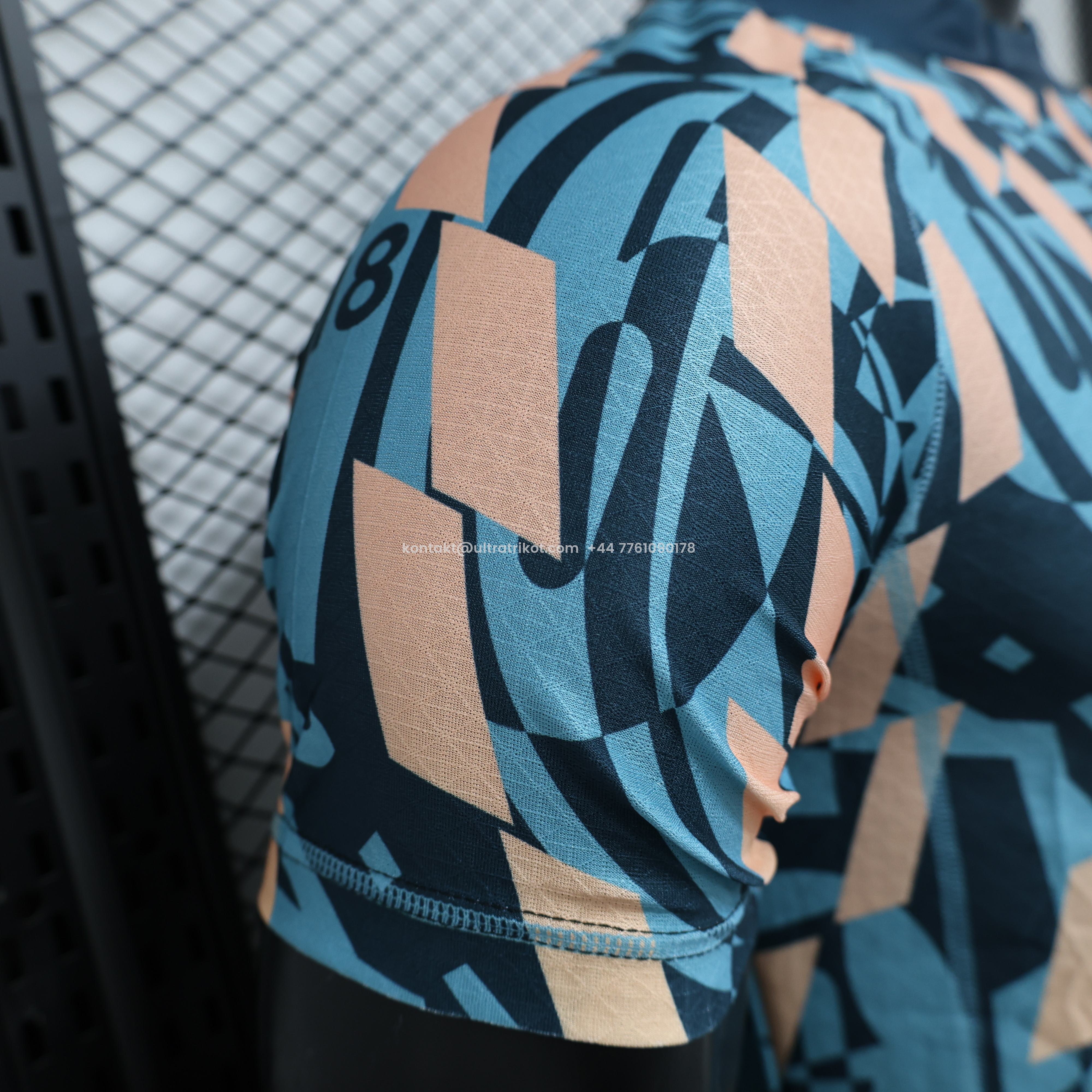 UltraTrikot-Manchester City 24-25 ftblSTATEMENT Retro Jersey - Player Version