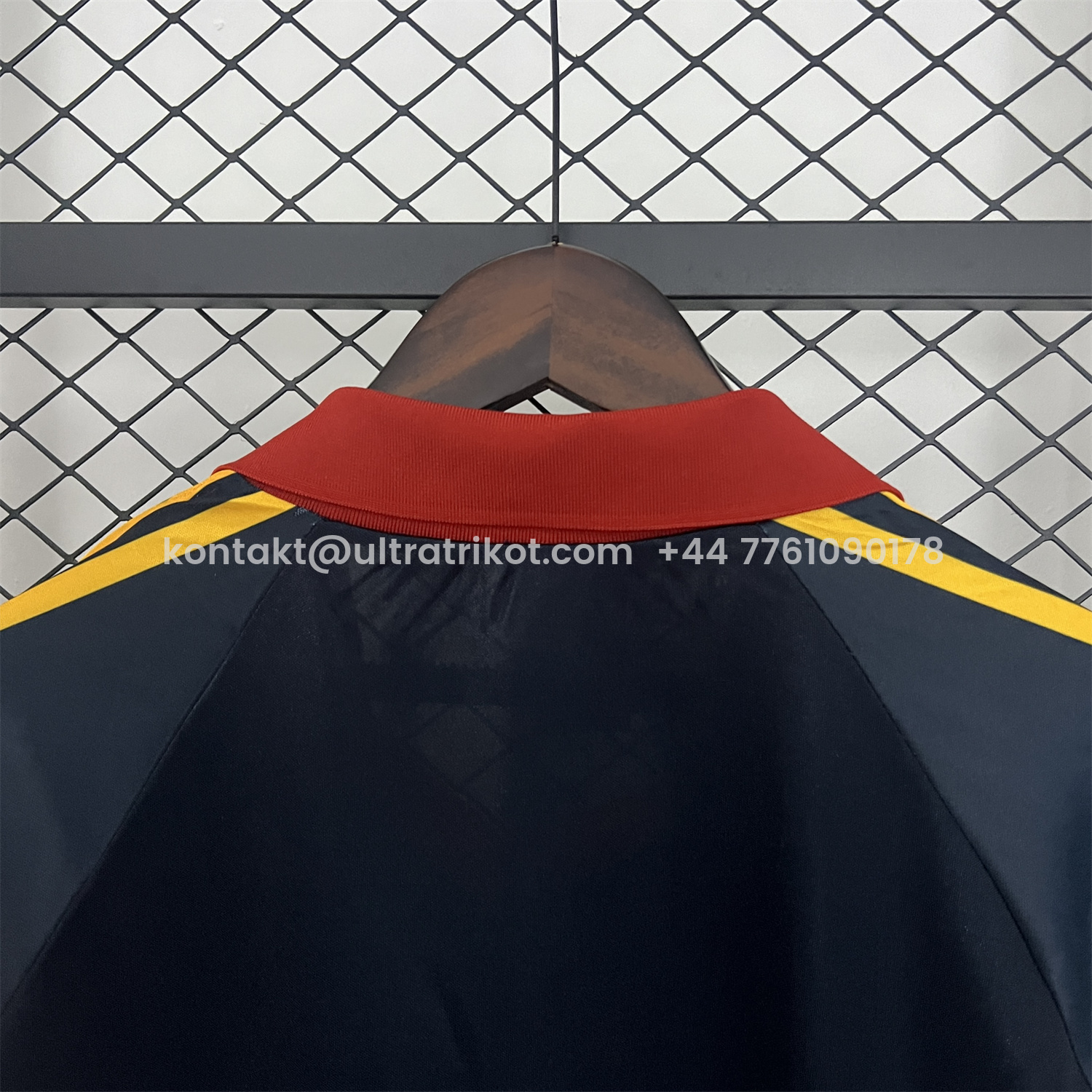 UltraTrikot-Retro Roma 1991-92 Third Jersey