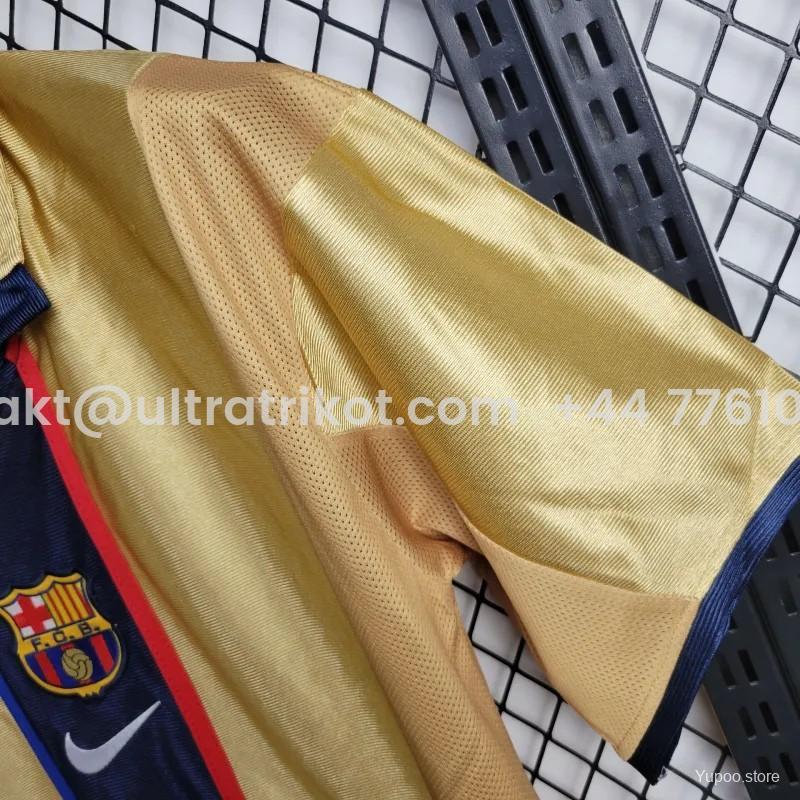 UltraTrikot-Retro Barcelona 01-02 Away Jersey