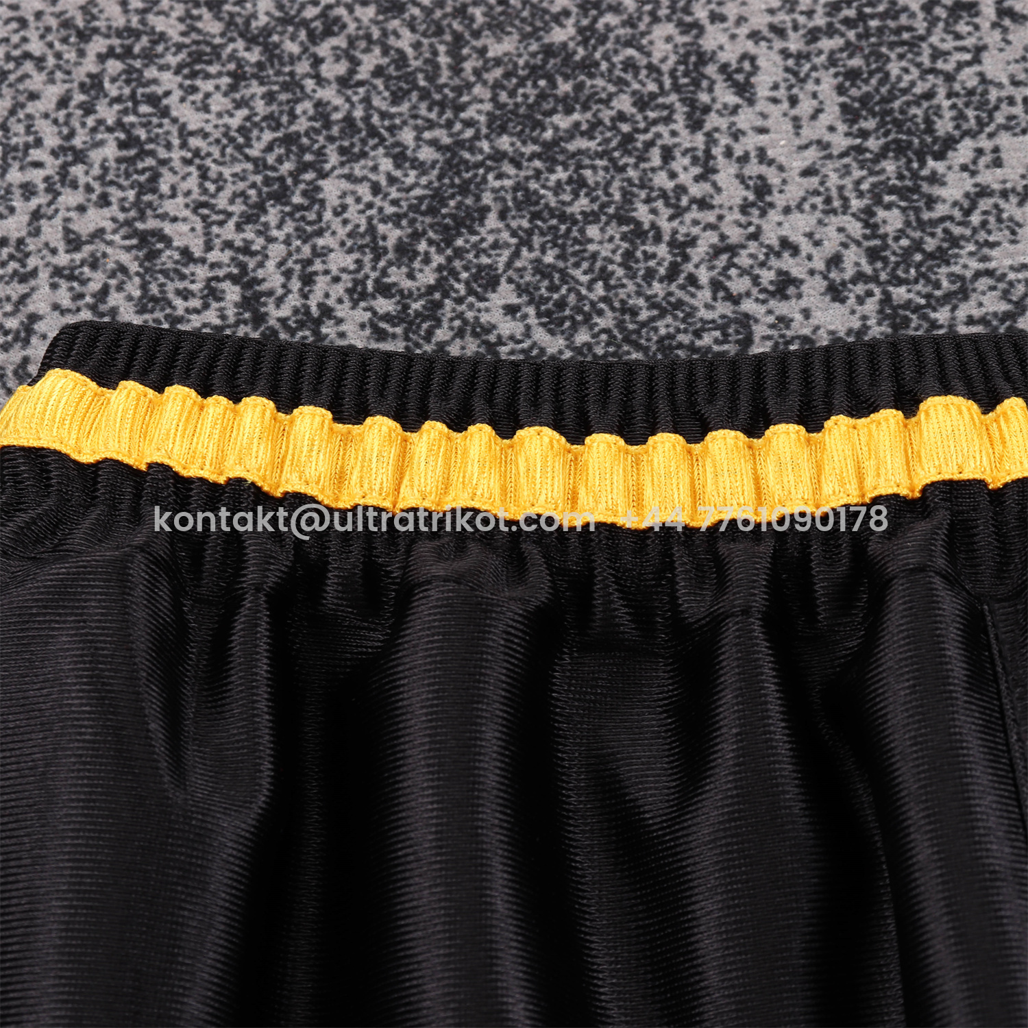 UltraTrikot-Retro Real Madrid 1999-01 Away Kids Kit