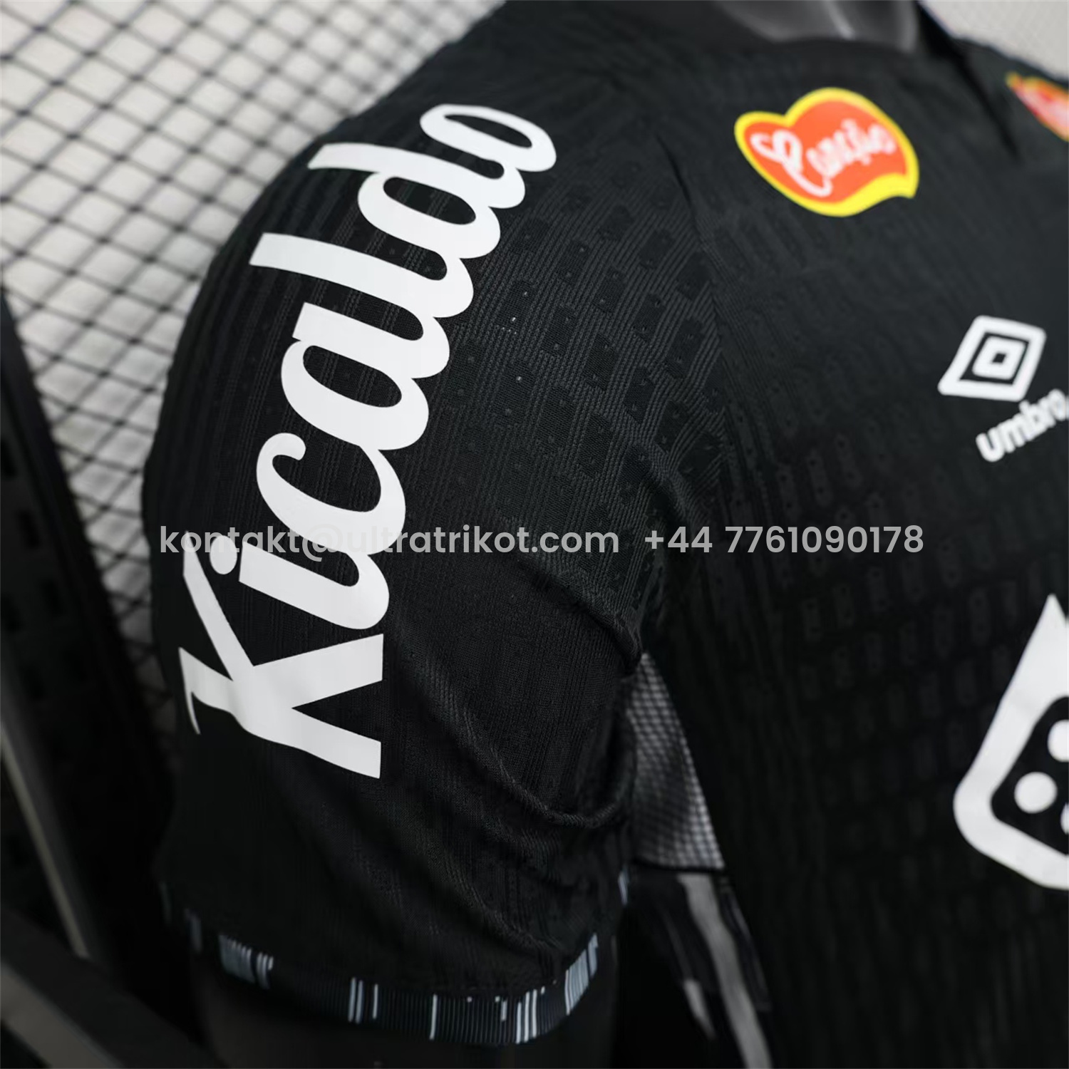 UltraTrikot-Santos 2025-26 Goalkeeper 2 Black Jersey With Sponsors - Player Version