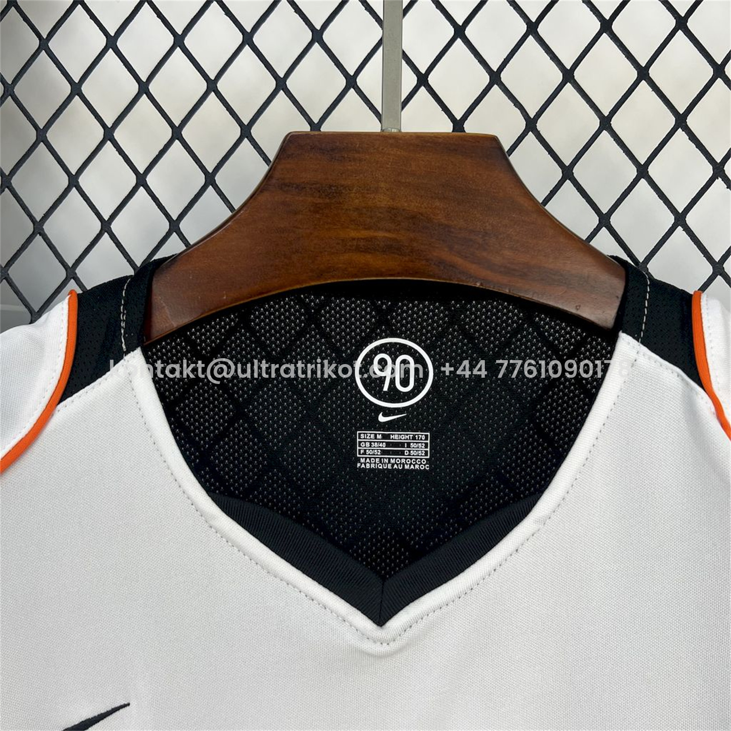 UltraTrikot-Retro Valencia 2004-05 Home Jersey