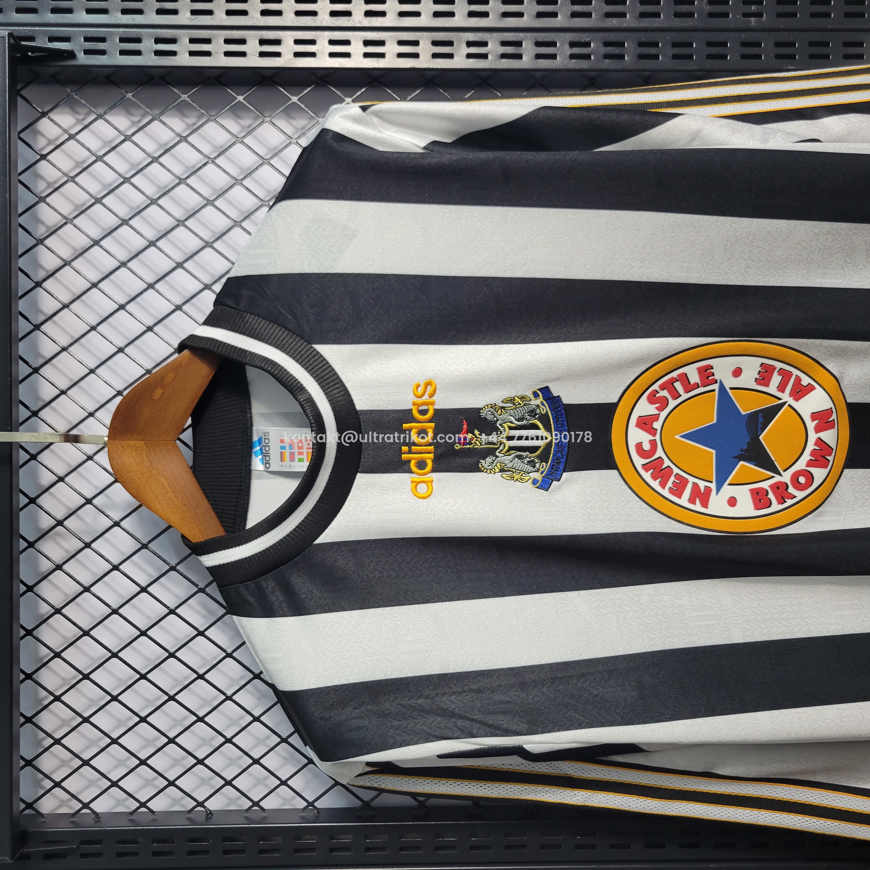 UltraTrikot-Retro Newcastle United 1997-99 Home Long Sleeve Jersey
