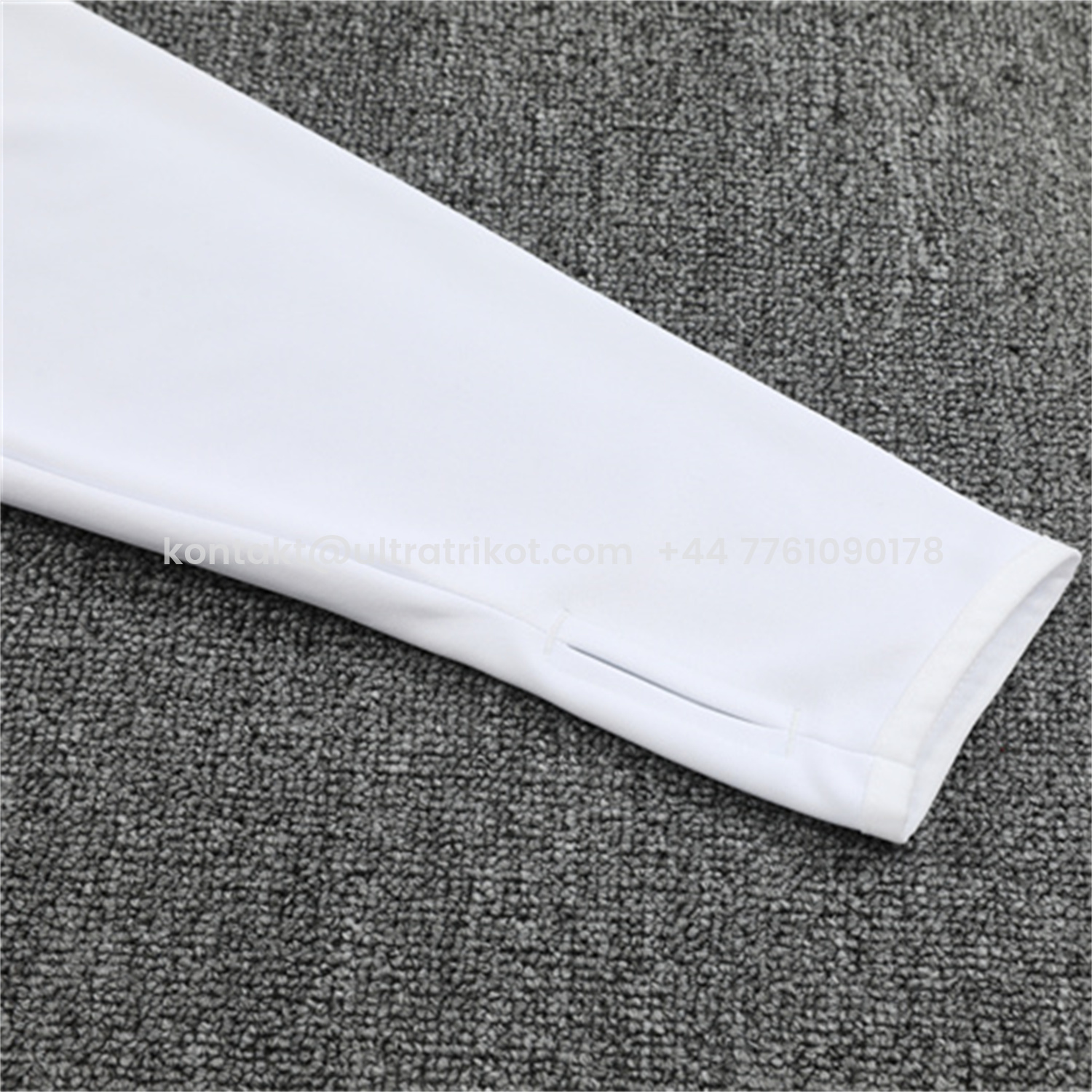 UltraTrikot-Germany 25-26 Long Sleeve Training Set - White Top and Black Pants