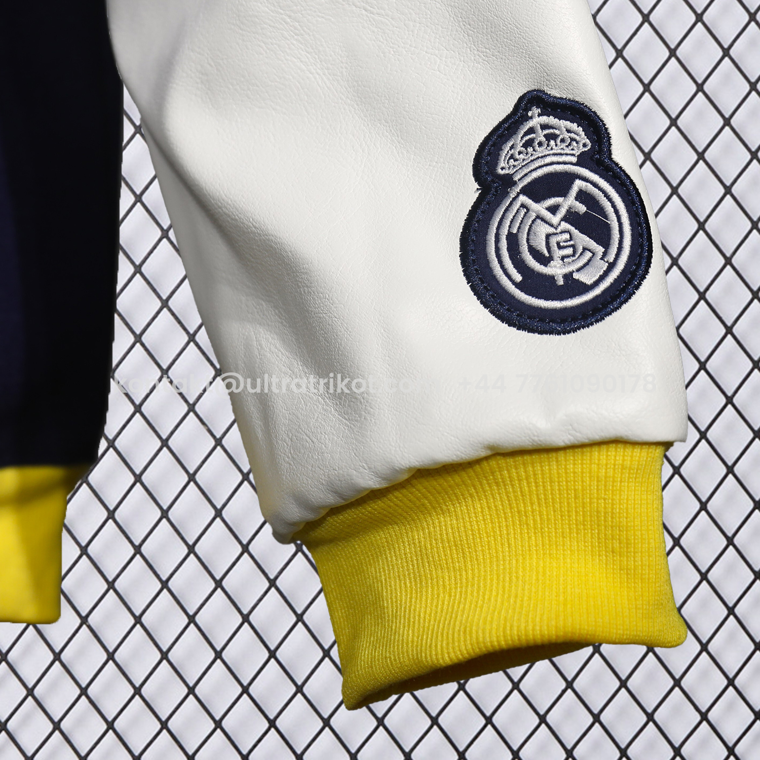 UltraTrikot-Real Madrid 25-26 Warm Windbreaker Jacket - Dark Blue And White
