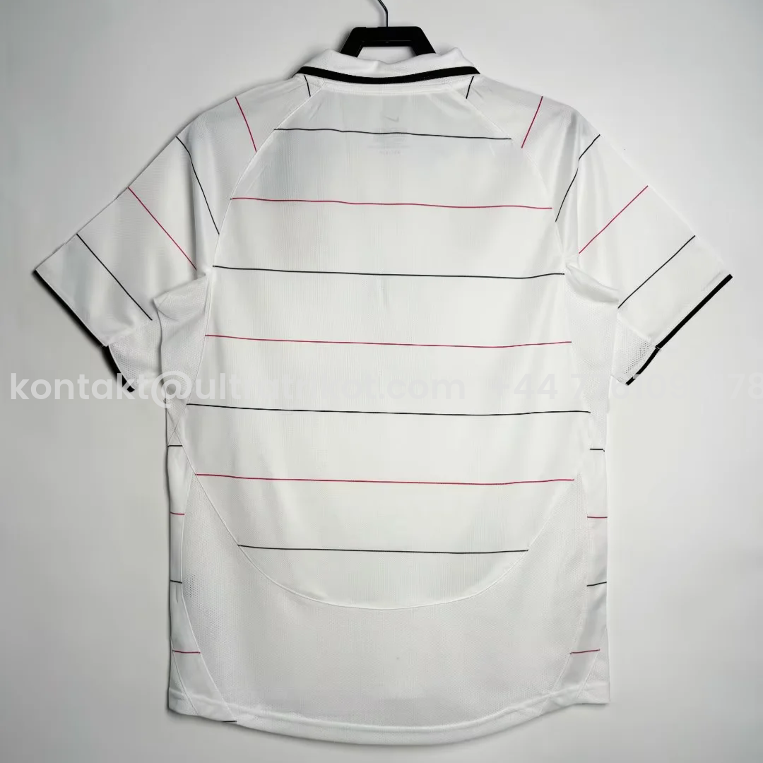 UltraTrikot-Retro Manchester United 03-05 Third Jersey