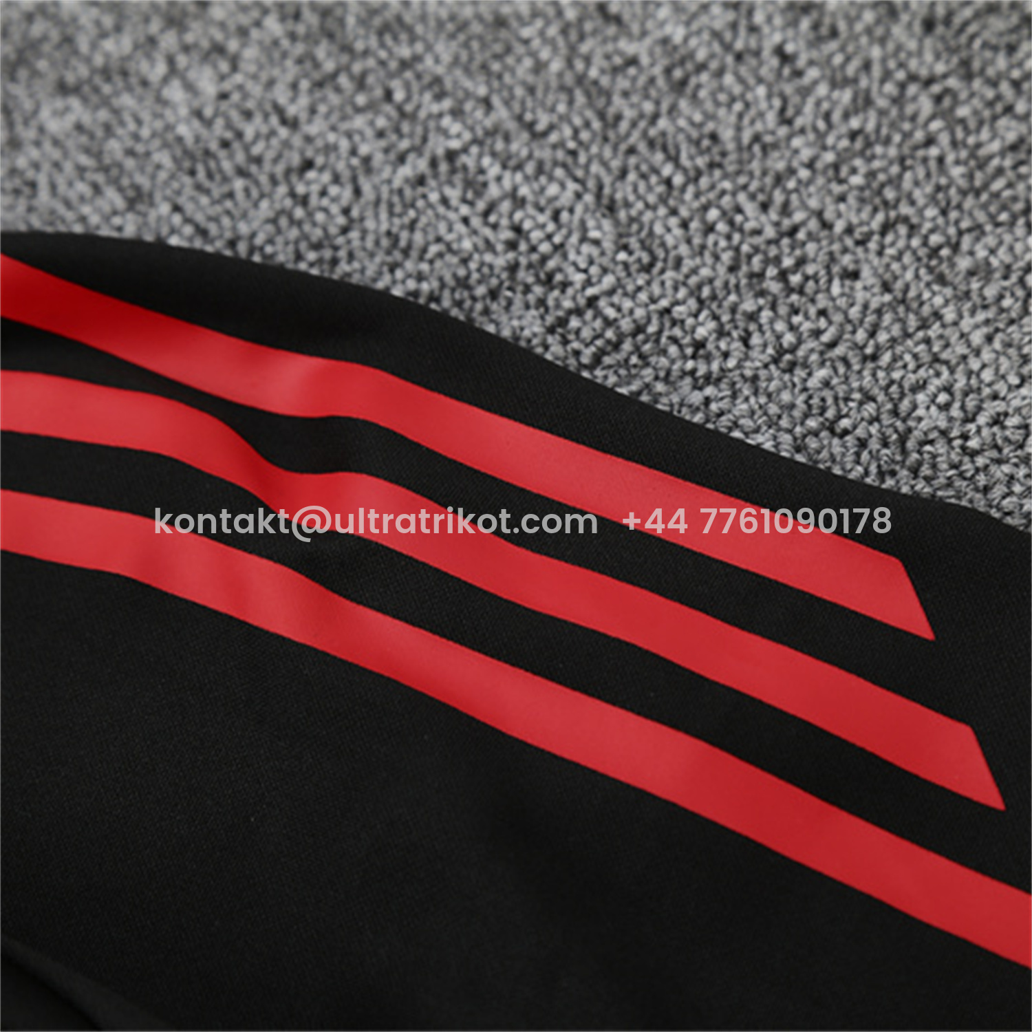 UltraTrikot-Liver.pool 25-26 Long Sleeve Training Set - Black Top & Black Pants