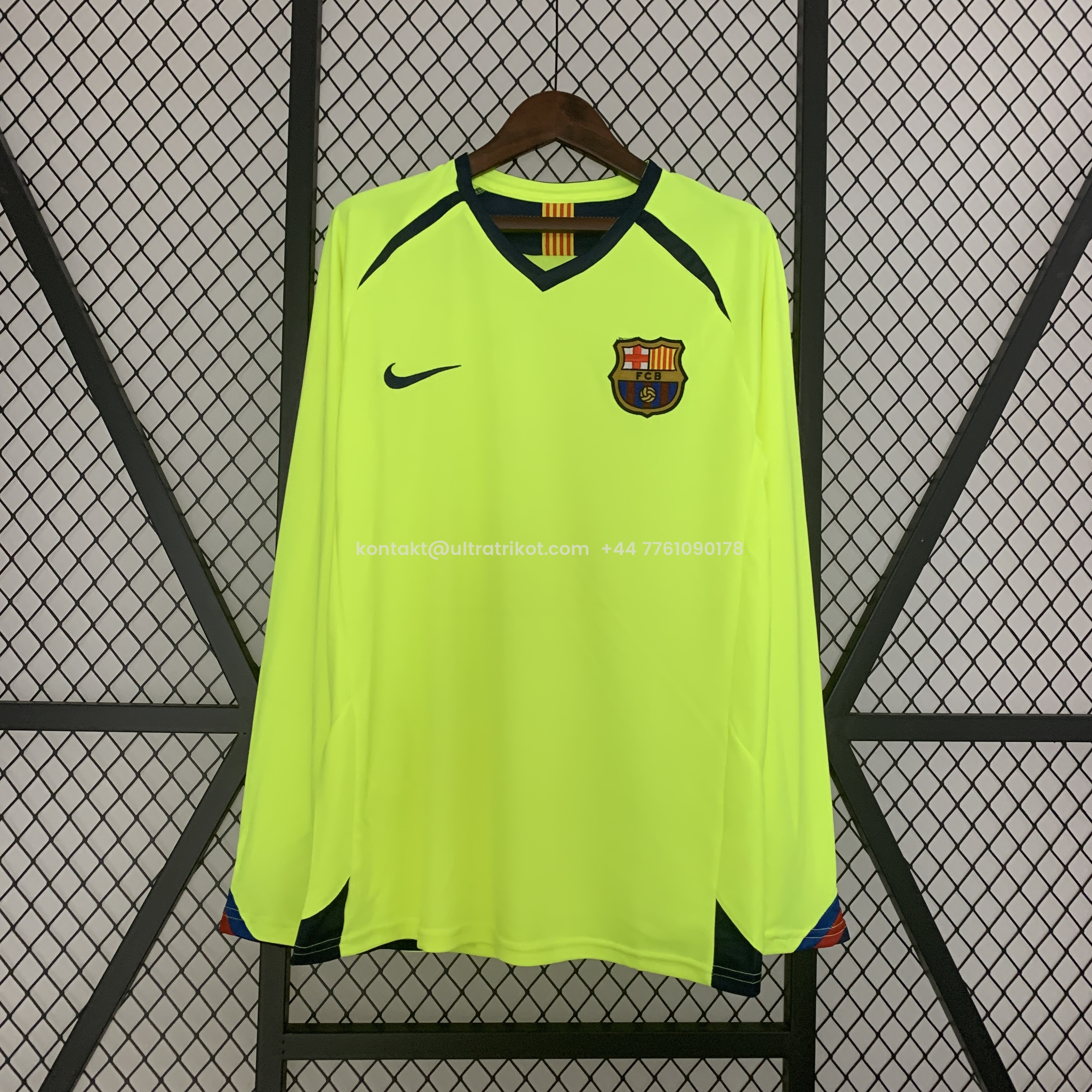UltraTrikot-Retro Barcelona 05-06 Away Stadium Long Sleeve Jersey