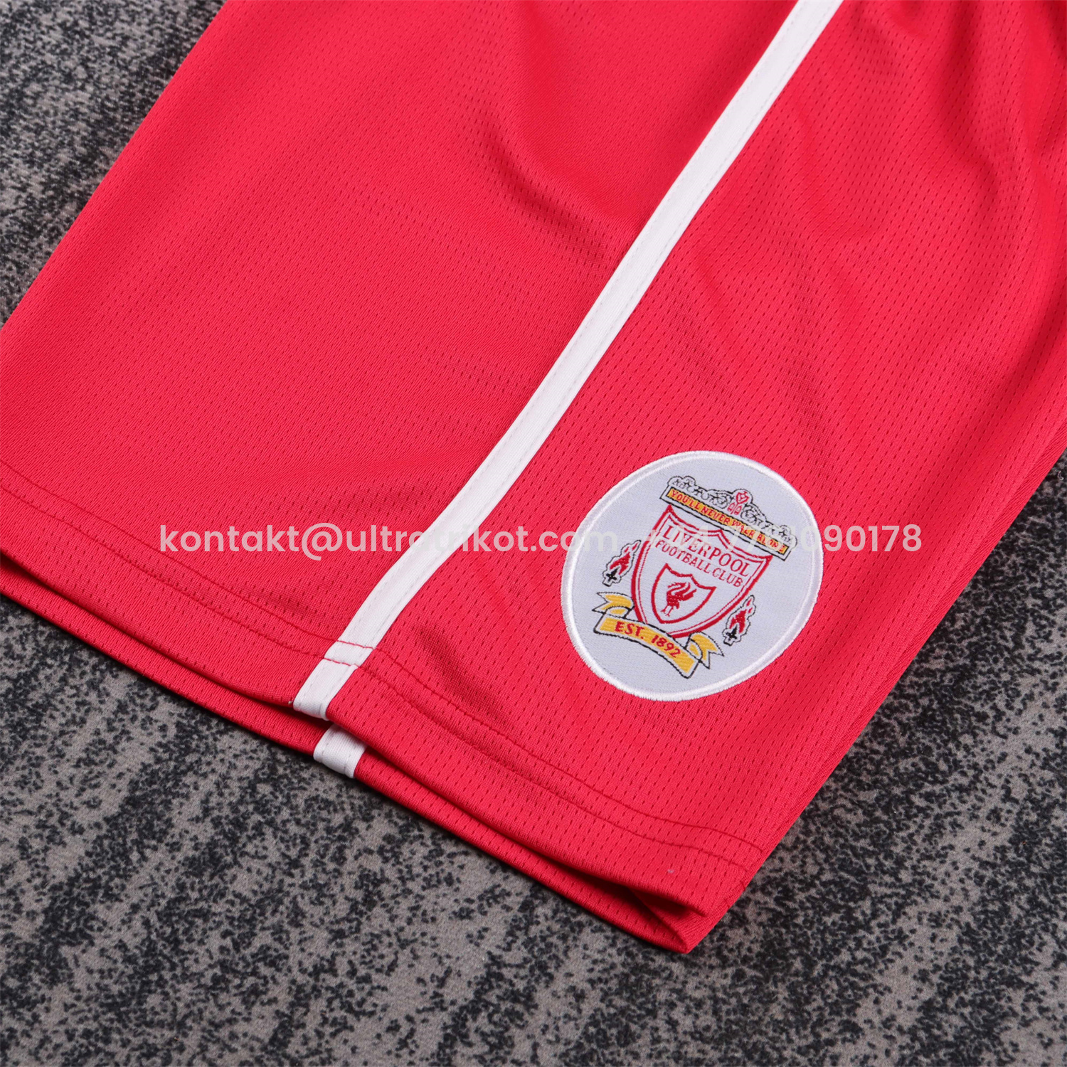 UltraTrikot-Retro Liver.pool 1998-00 Home Kids Kit