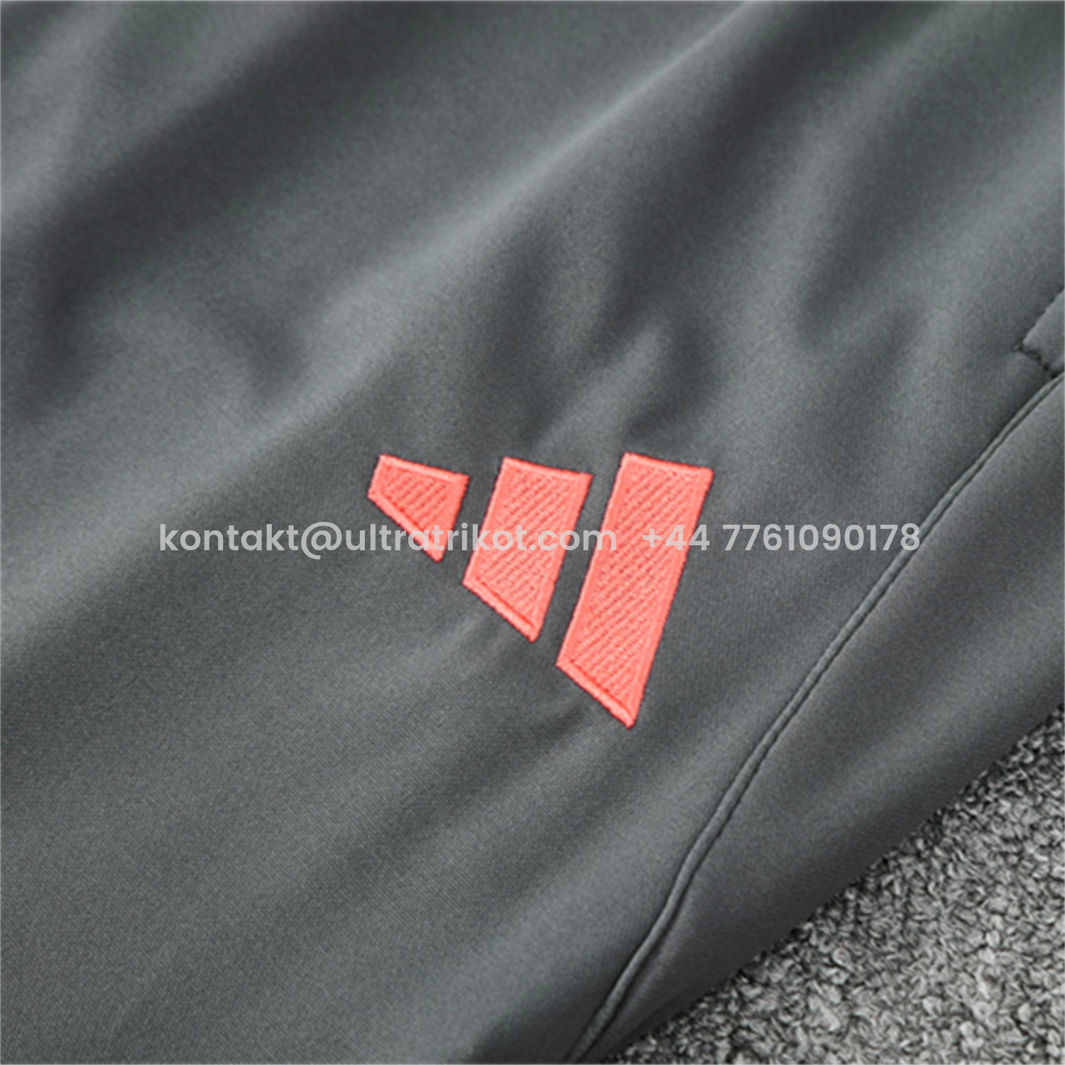 UltraTrikot-Bayern Munich 25-26 Kids Long Sleeves Training Set - Dark Grey Top & Pants