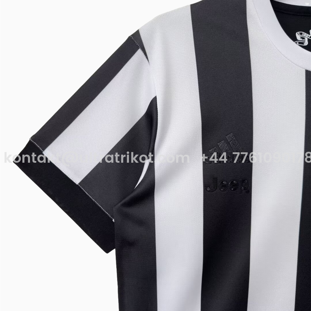 UltraTrikot-Retro Juventus 2017-18 120th Anniversary Special Edition Jersey