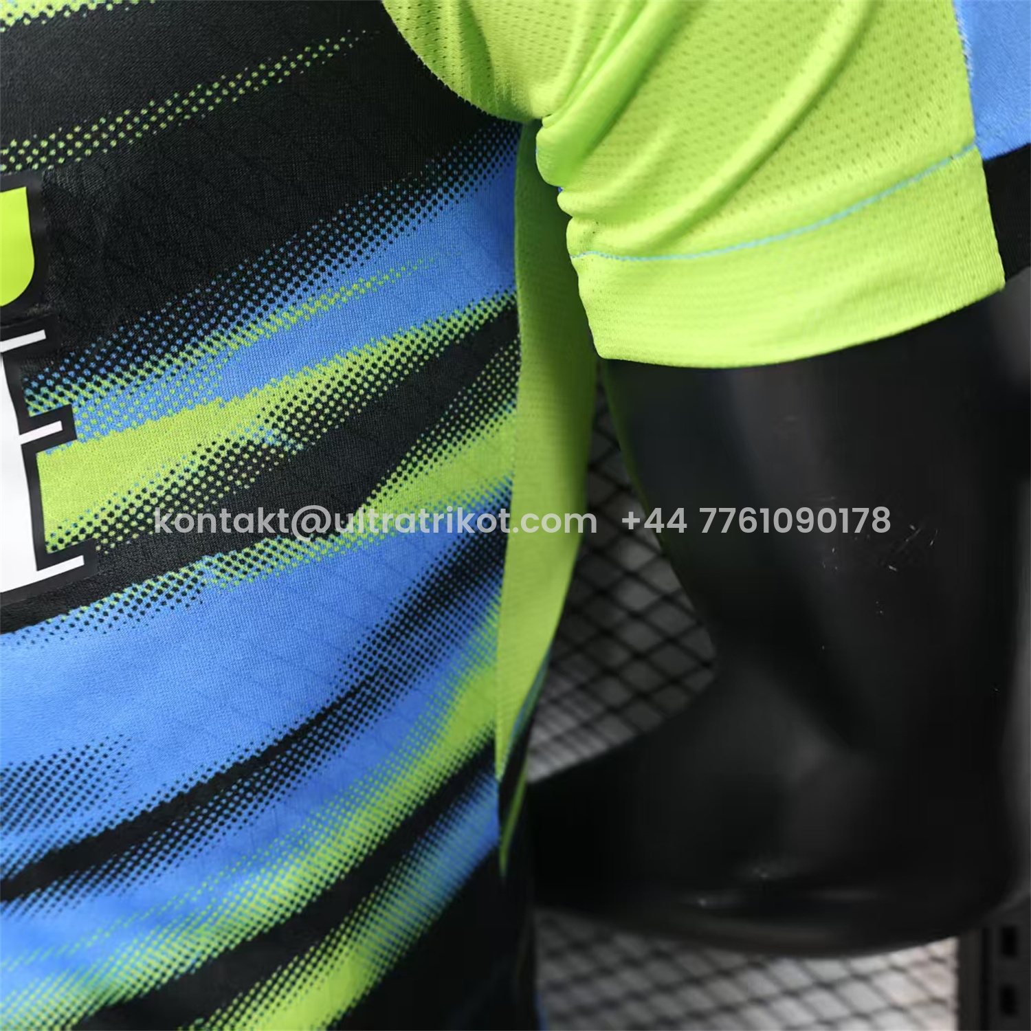 UltraTrikot-Marseille 25-26 Blue Green Gradient Training Jersey - Player Version