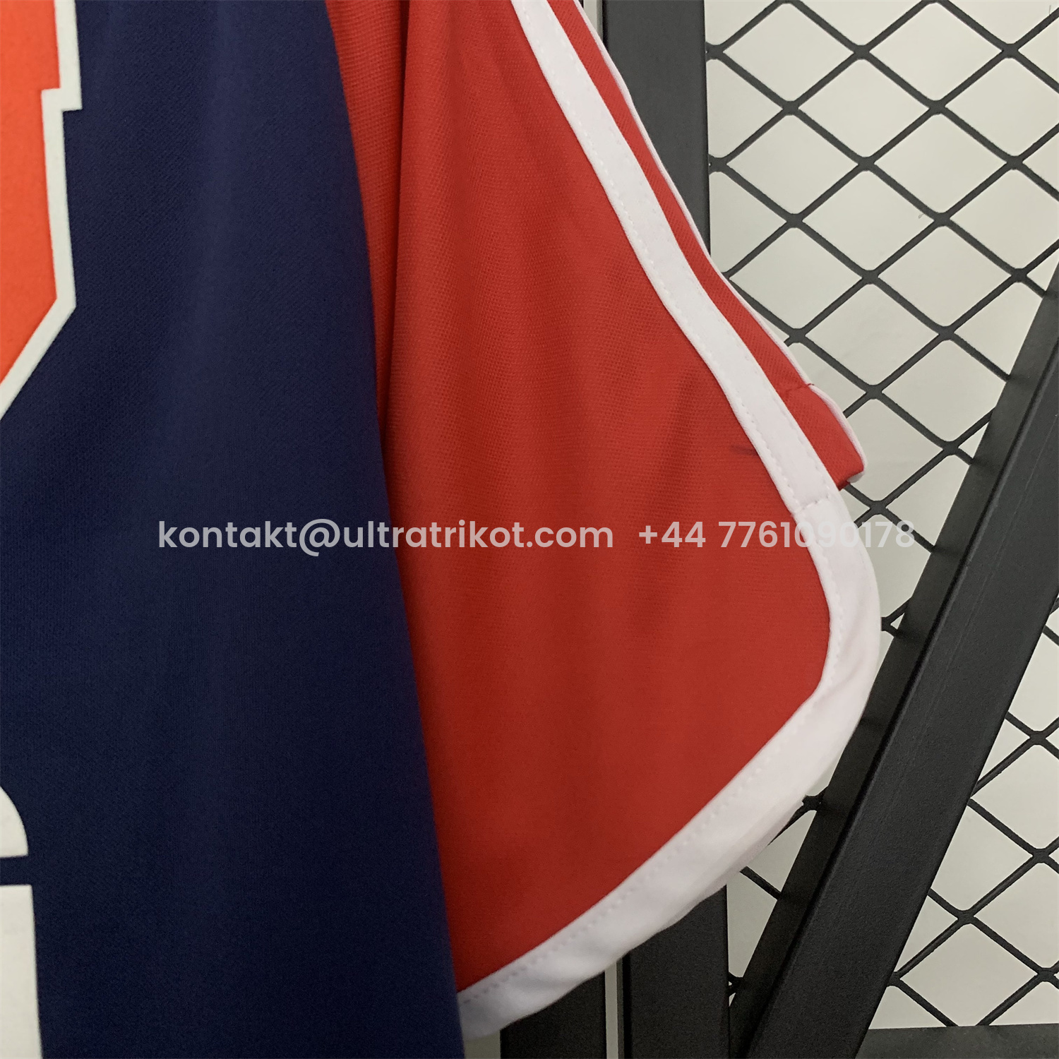 UltraTrikot-Retro Universidad De Chile 2001-02 Home Jersey