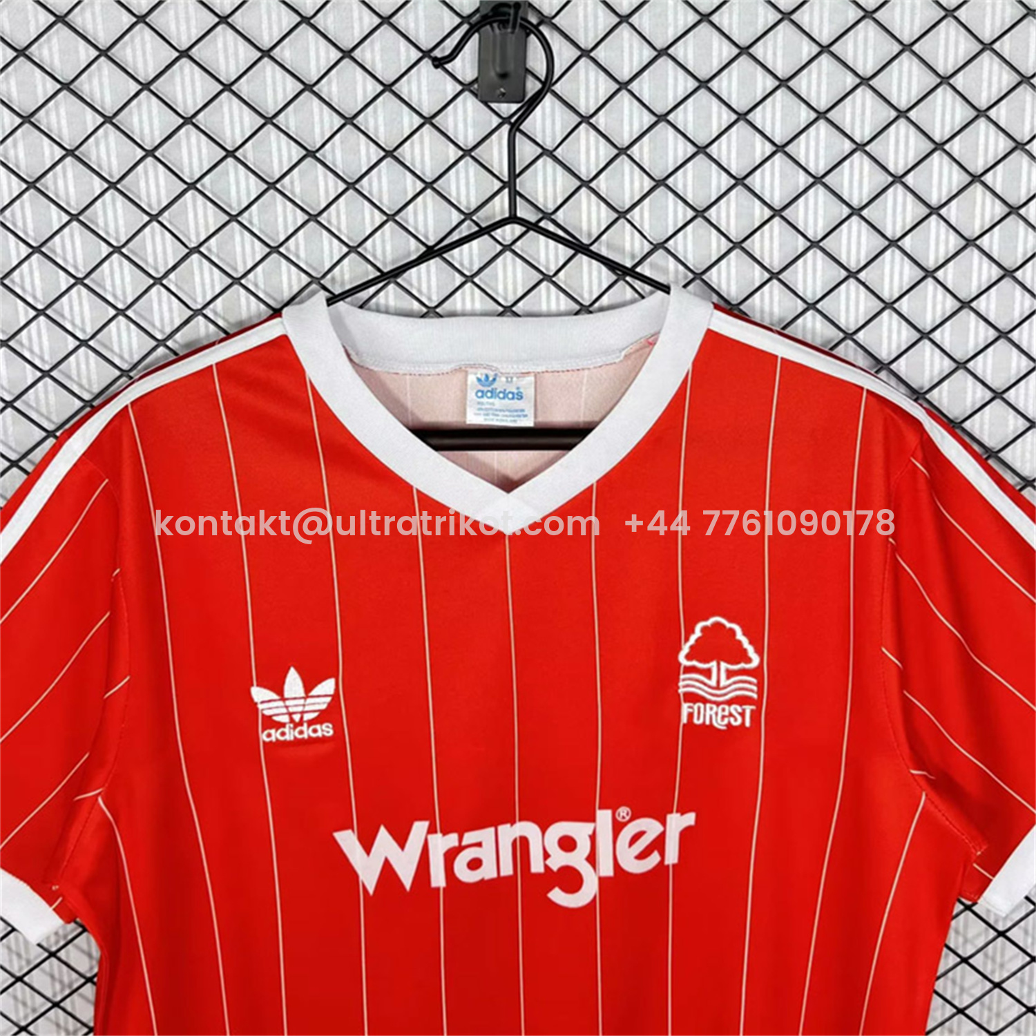 UltraTrikot-Retro Nottingham Forest 1982-84 Home Jersey