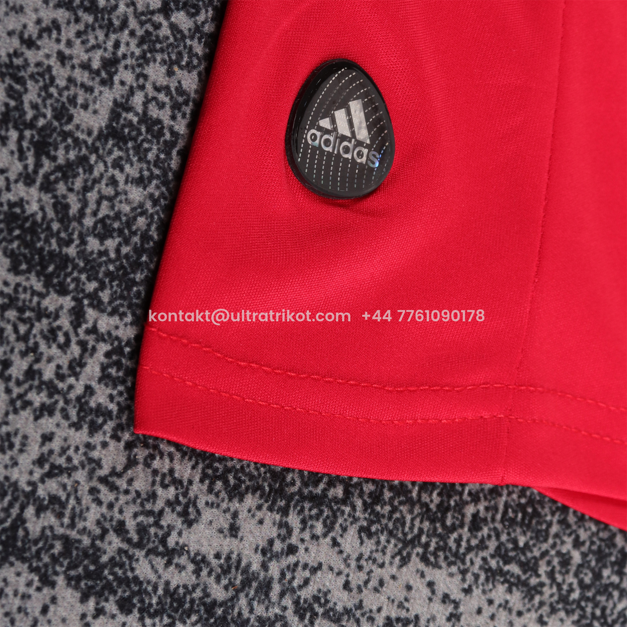 UltraTrikot-Retro Real Madrid 2011-12 Third Kids Kit