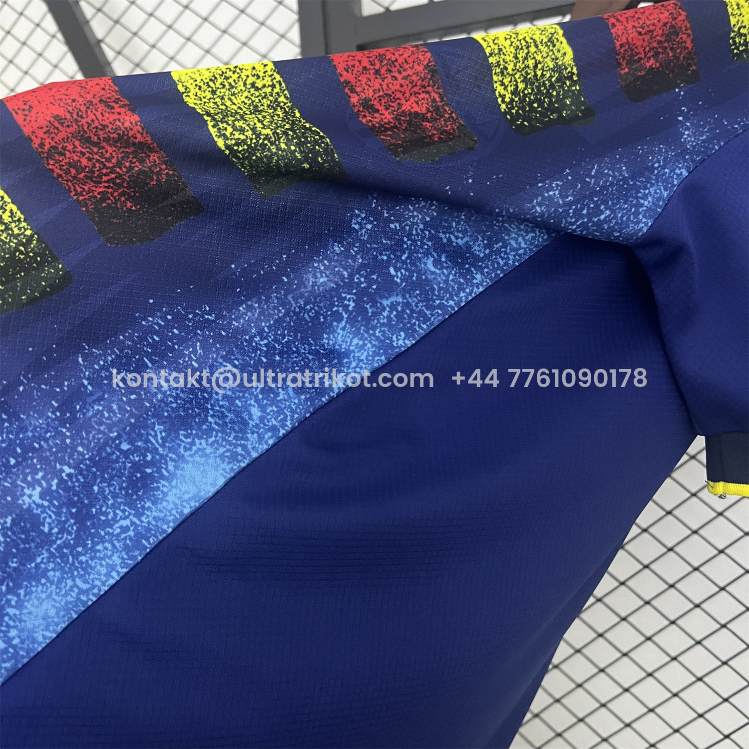 UltraTrikot-Retro Valencia 1996-97 Away Jersey