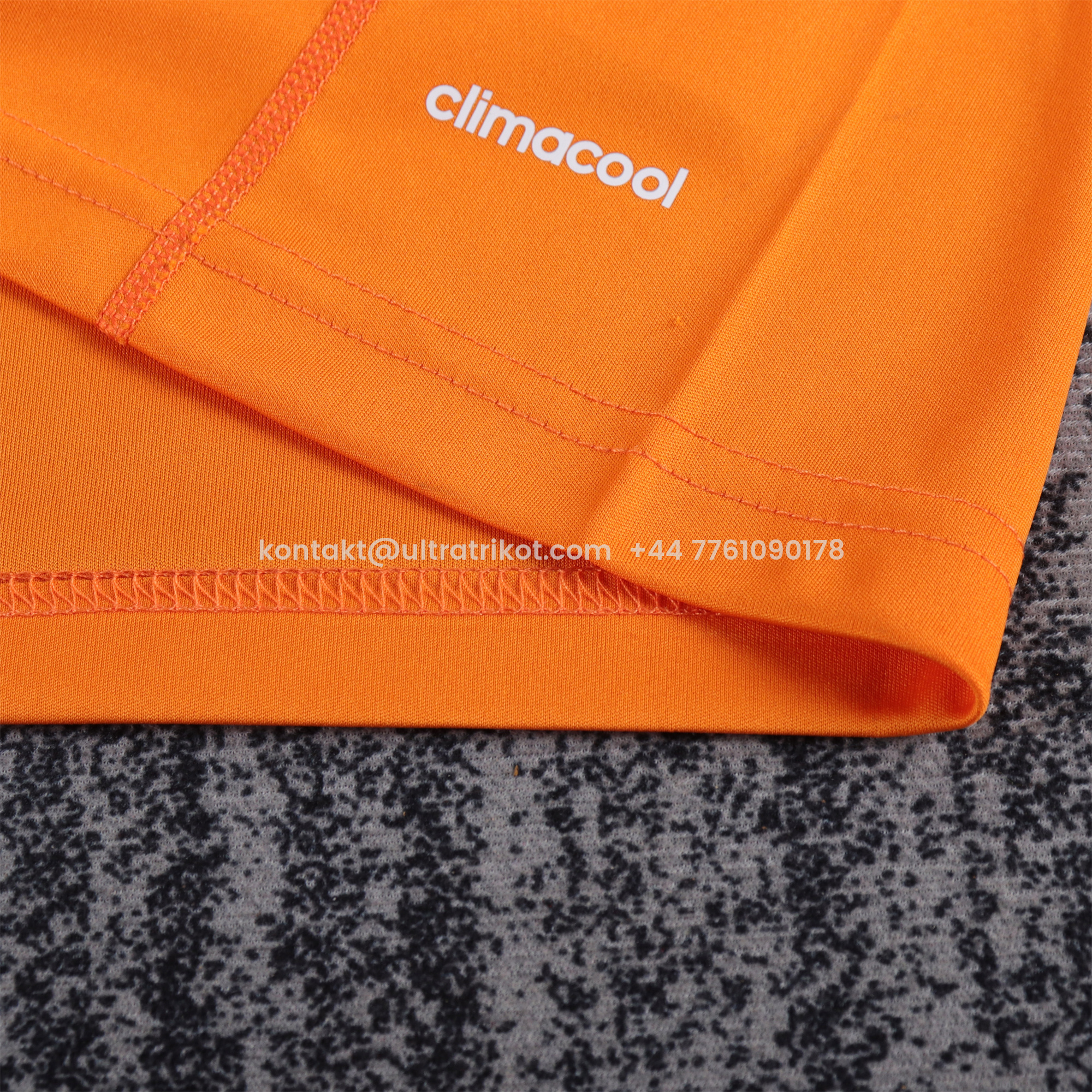 UltraTrikot-Retro Real Madrid 2013-14 Third Kids Kit