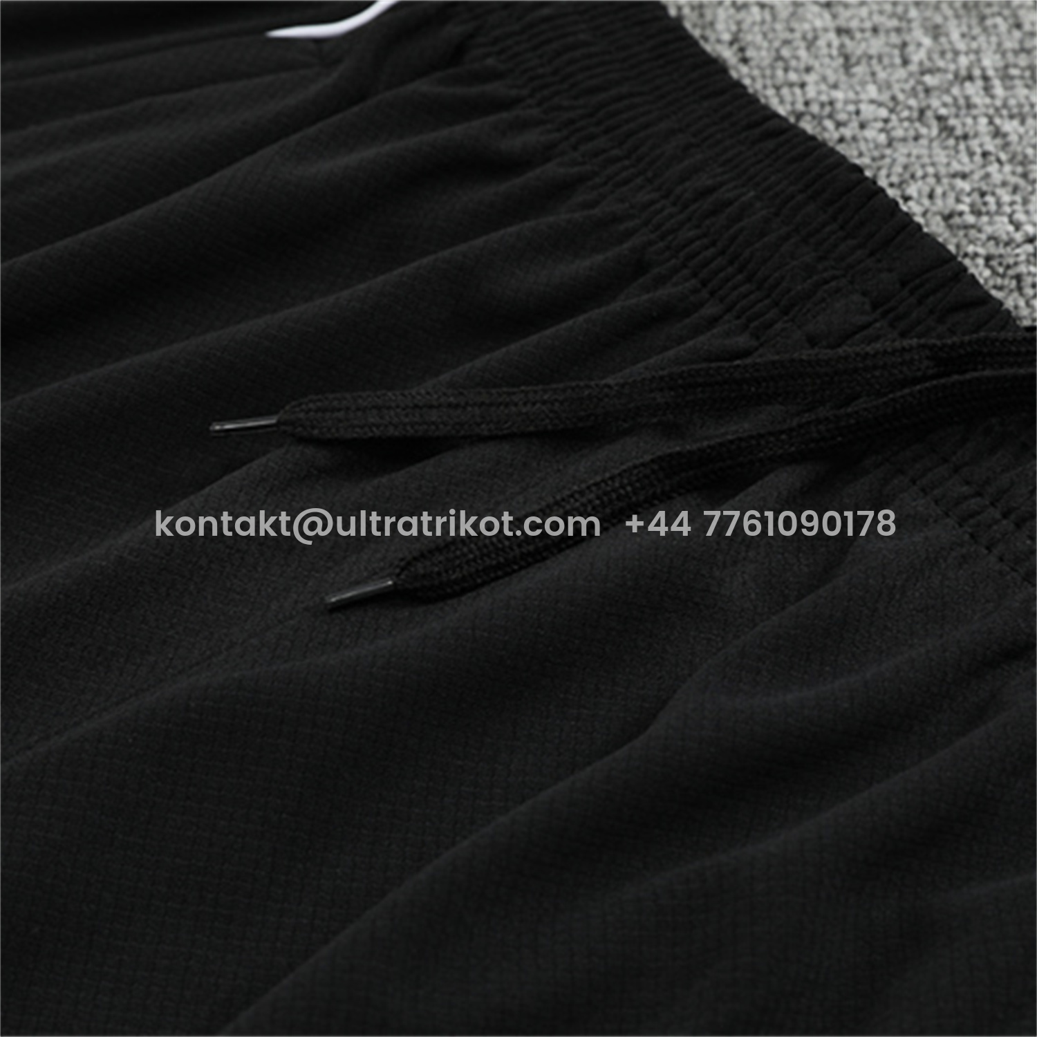 UltraTrikot-Real Madrid 25-26 Thunder Comics Short-Sleeve Training Set - Comic Pattern Top & Shorts