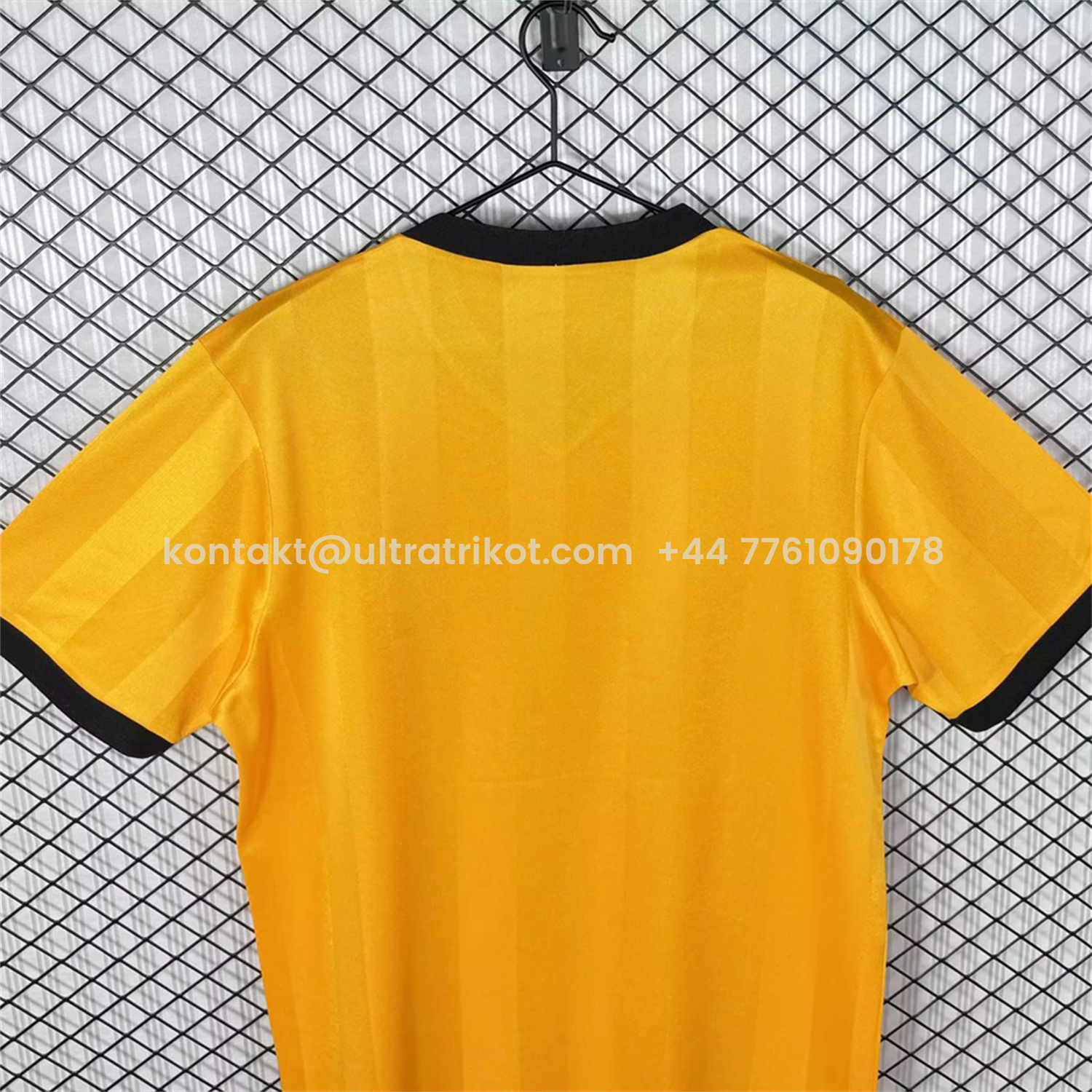 UltraTrikot-Retro Wolverhampton Wanderers Wolves 1986-88 Home Jersey