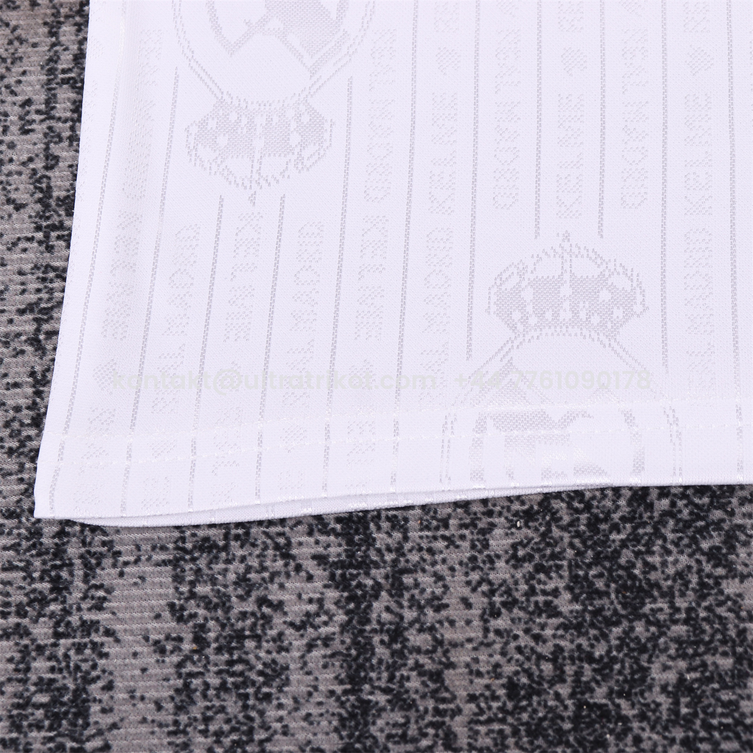 UltraTrikot-Retro Real Madrid 96-97 Home Kids Kit