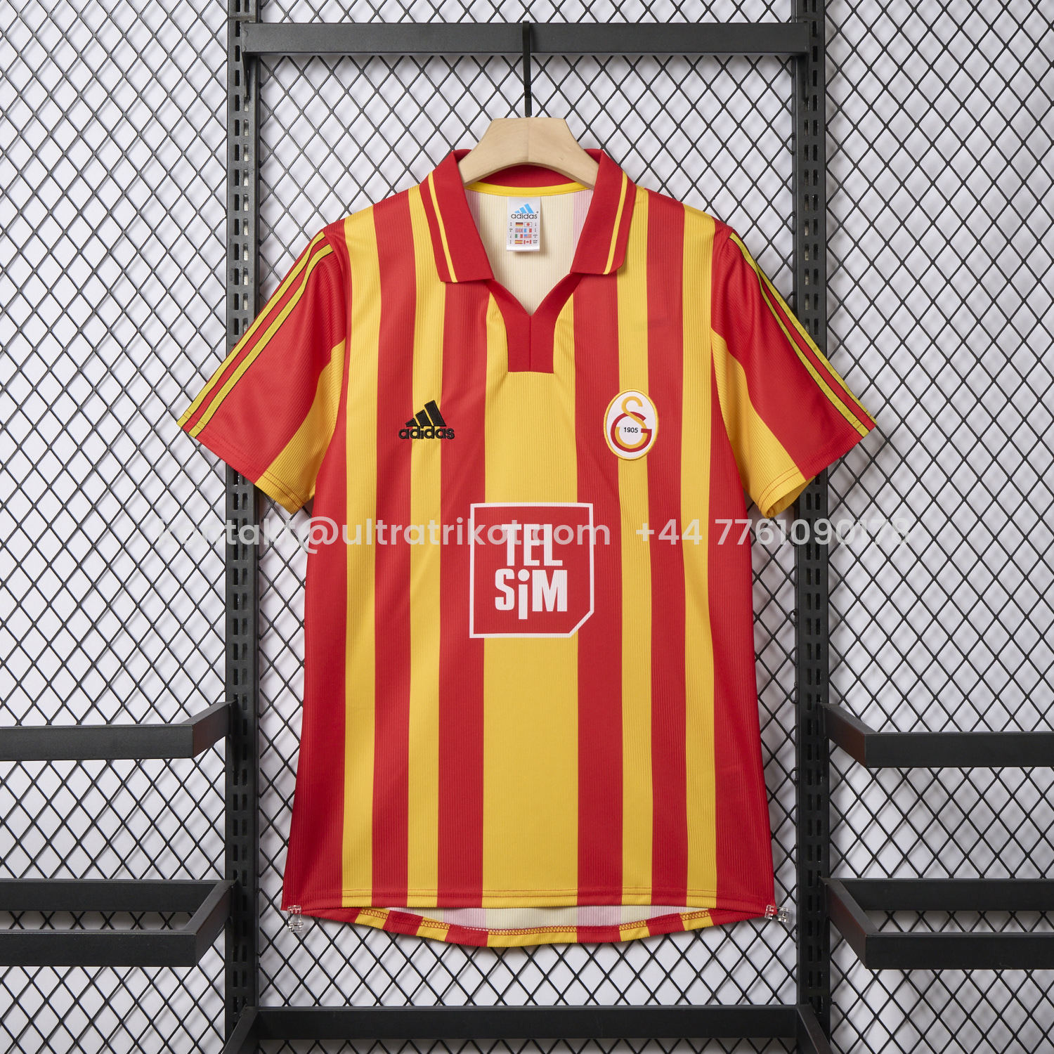 UltraTrikot-Retro Galatasaray 2000-01 Home Jersey