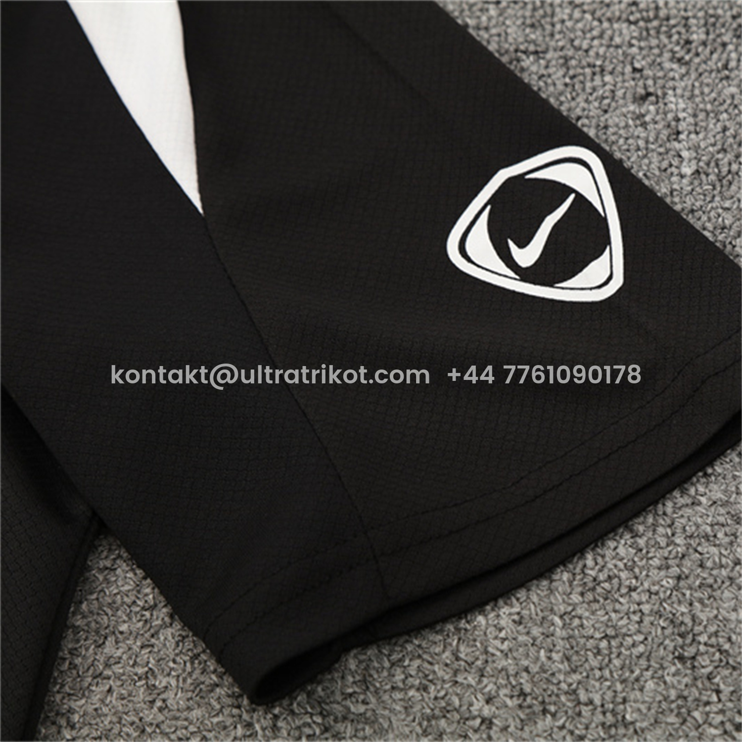 UltraTrikot-Paris Saint-Germain PSG 25-26 Kids Short-Sleeve Training Set - White Edge Black Top & Black Shorts