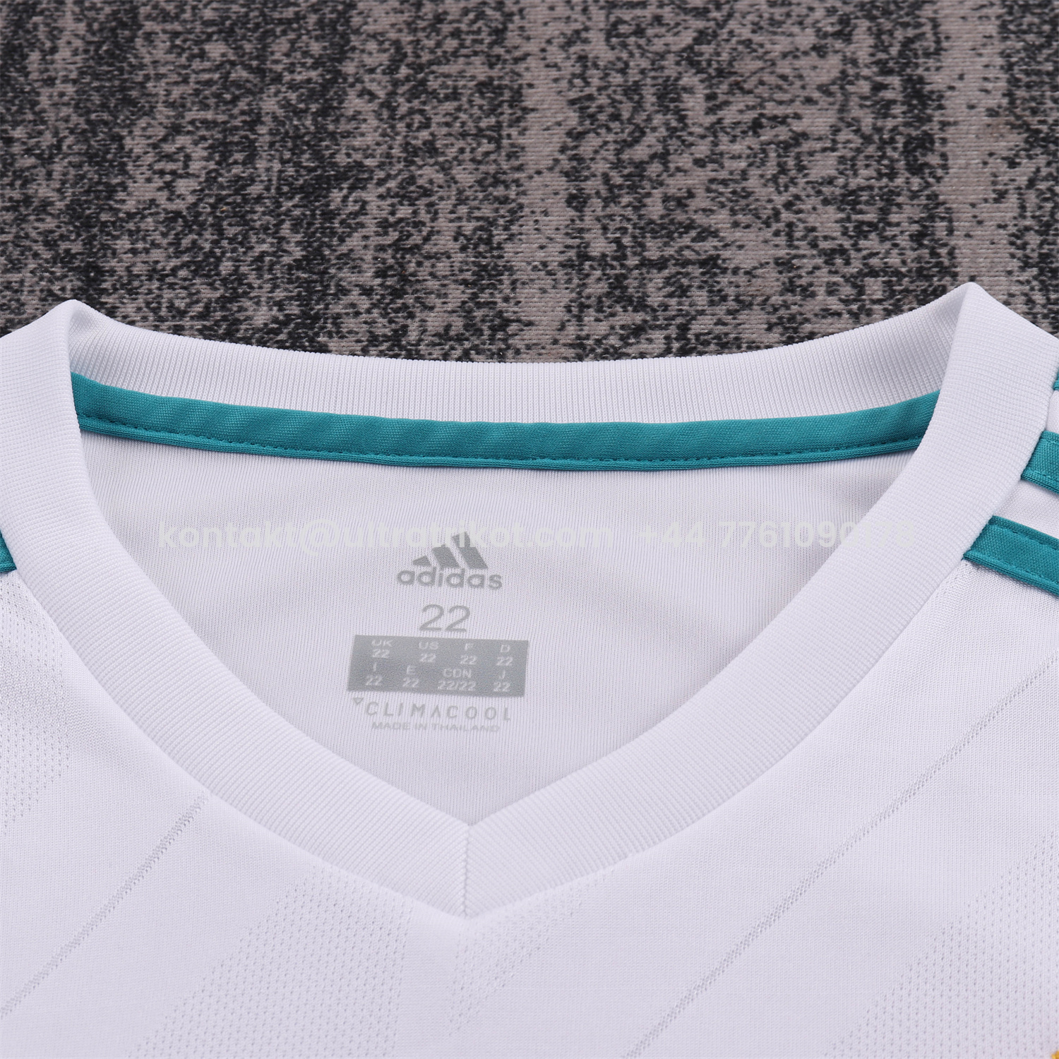 UltraTrikot-Retro Real Madrid 17-18 Home Long Sleeves Kids Kit