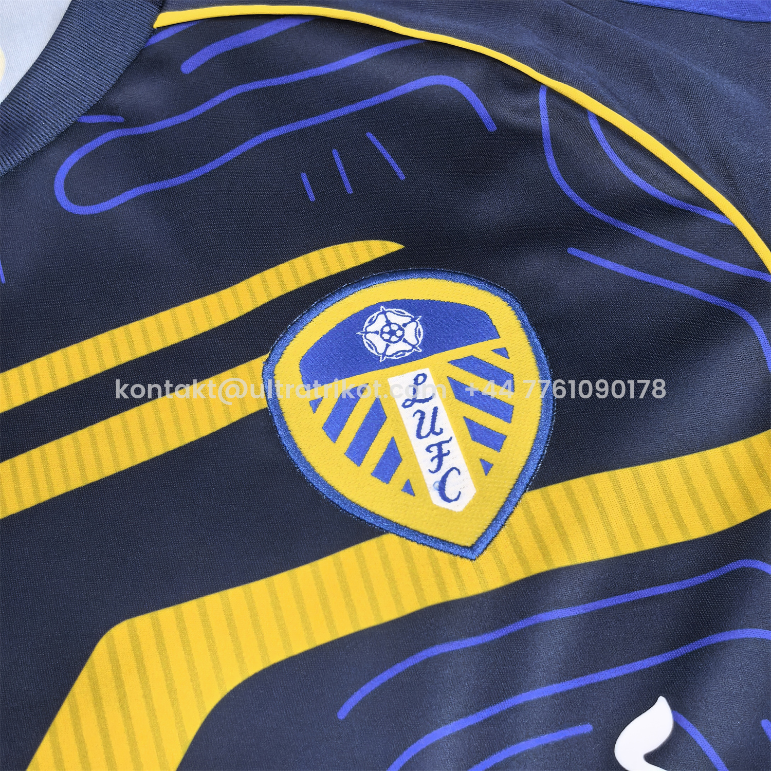 UltraTrikot-Leeds United 25-26 Yellow Stripes Blue Special Jersey - Fans Version