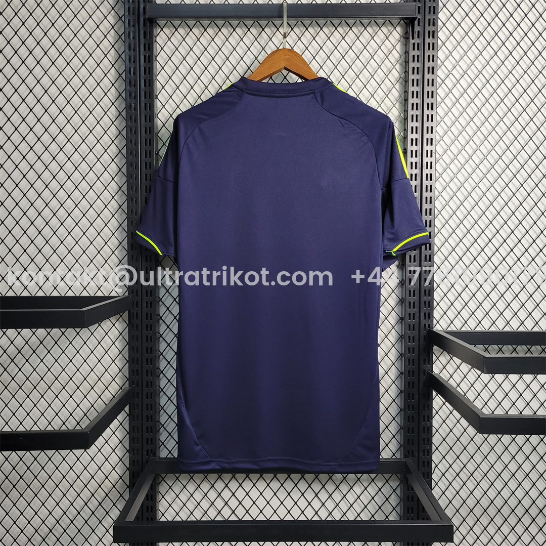 UltraTrikot-Retro Real Madrid 12-13 Away Jersey