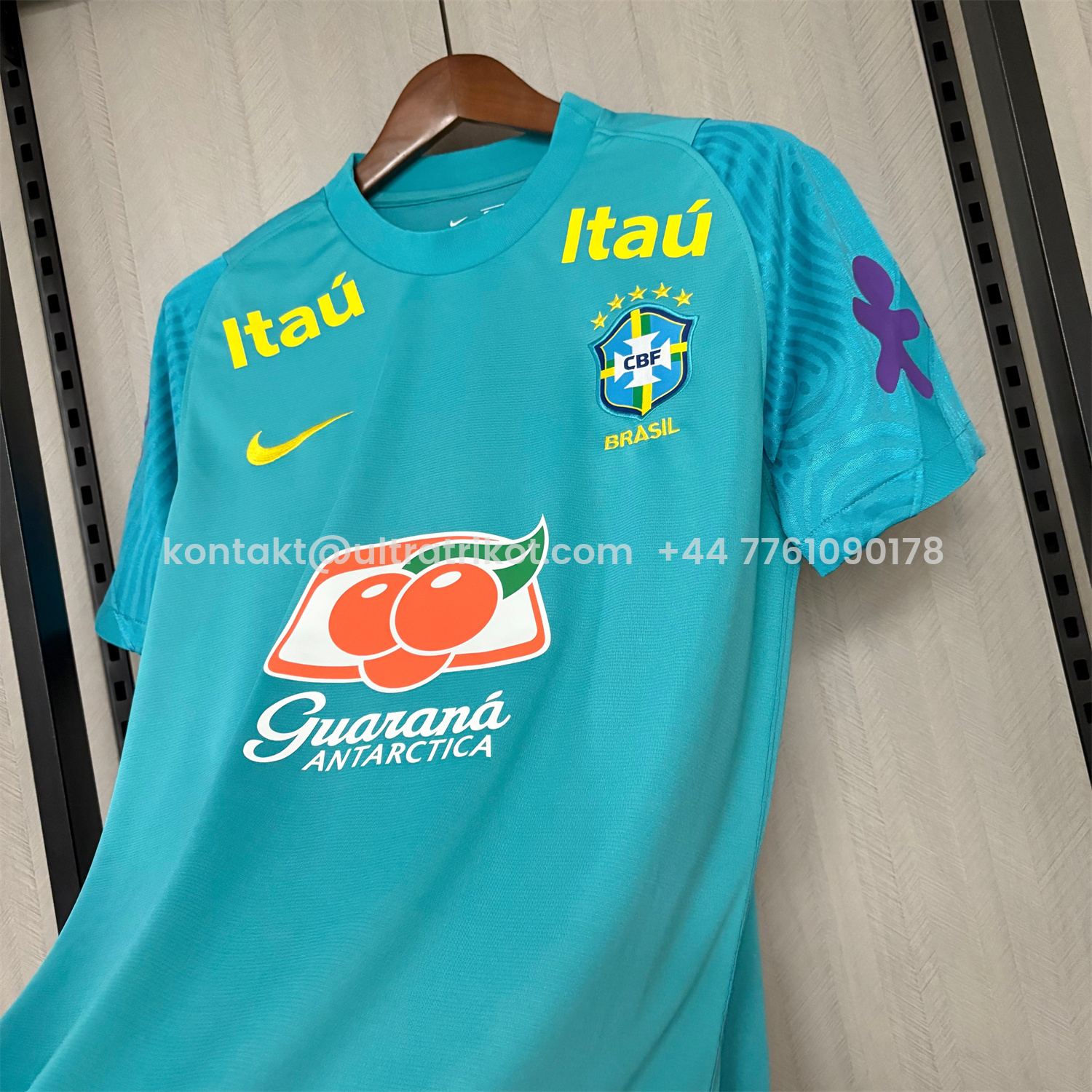 UltraTrikot-Retro Brazil 2022 Pre-Match Cyan Special Jersey